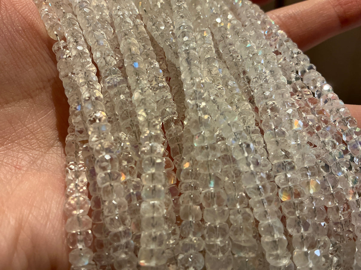 madagascar moonstone 3.5-6mm THAIC0750