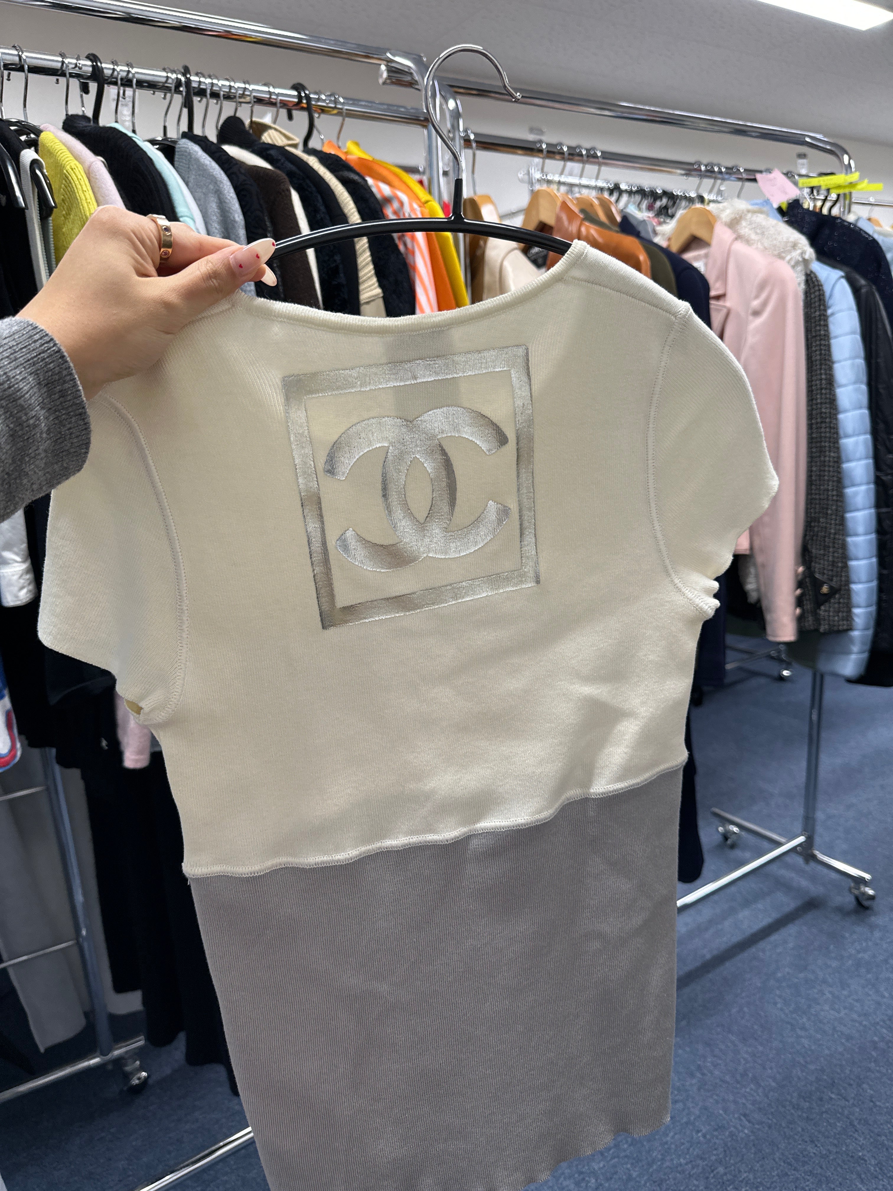 Chanel 01P sport silver cc Tee