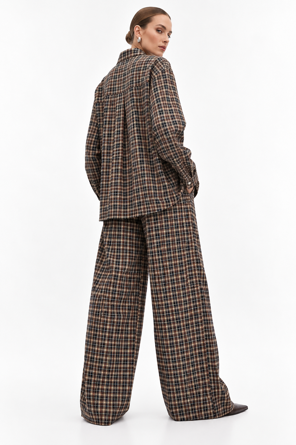 CONTRAST CHECK CO-ORD SET زوج (SHIRT & PANTS قميص وبنطلون) “JANE EYER"