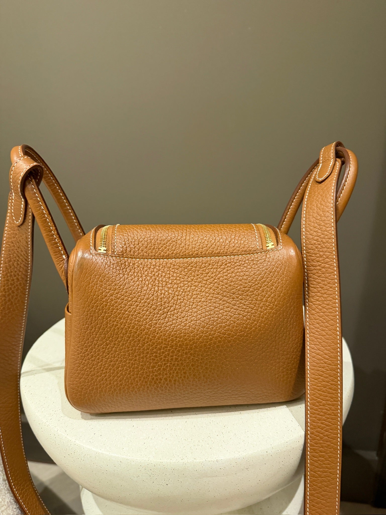 Hermès Mini Lindy 20 Gold GHW