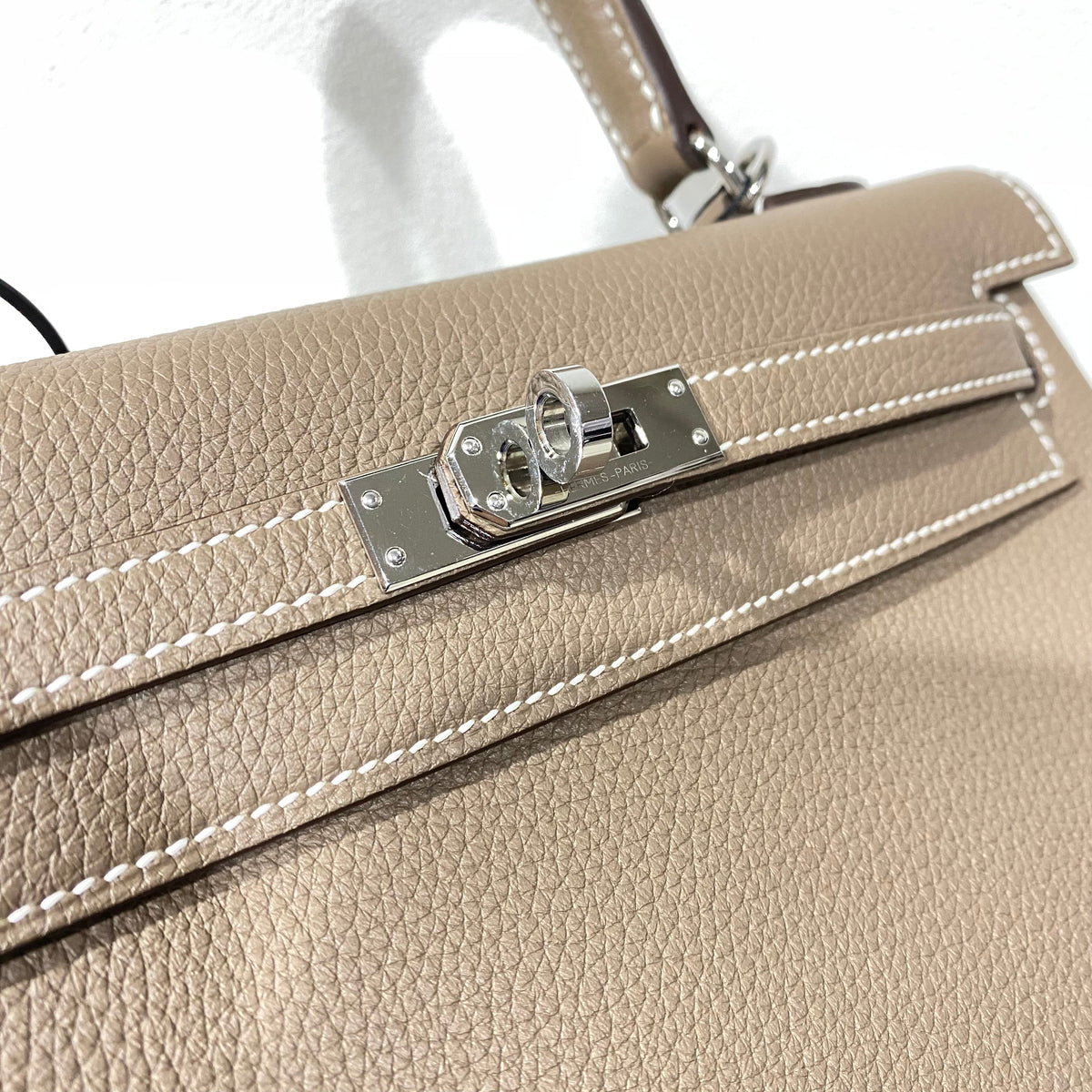 Hermes Kelly 25 in Etoupe Togo with PHW