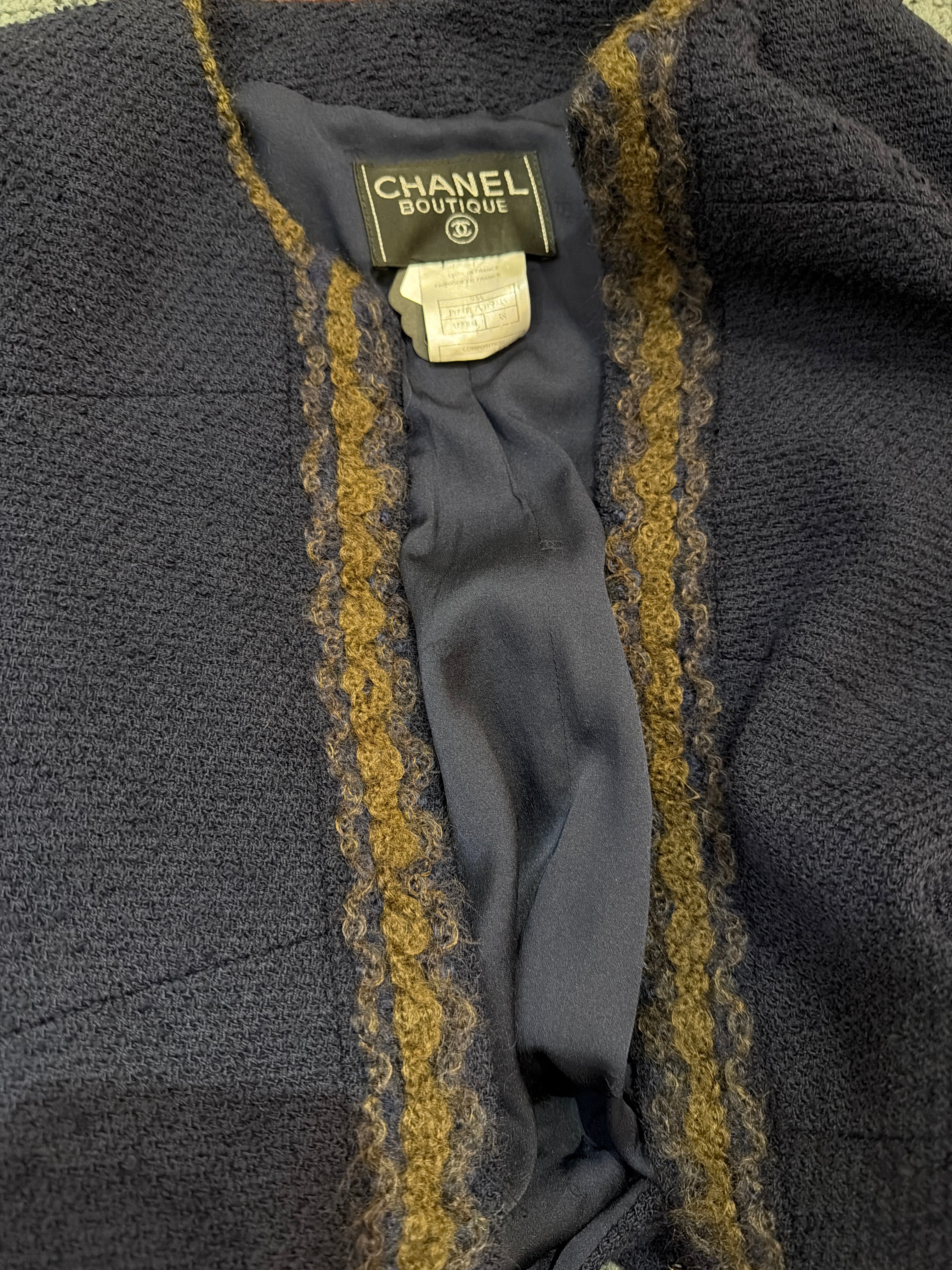 Chanel blue navy tweed 38 jacket  AKC1516