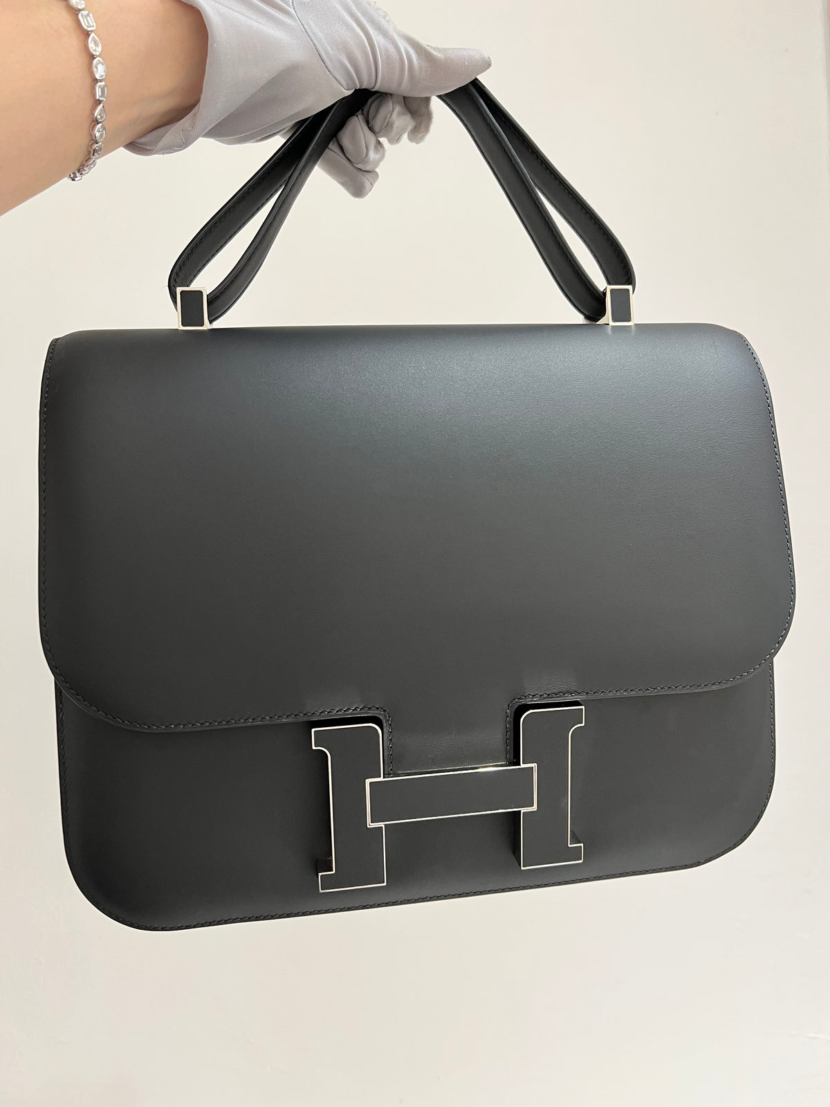 Hermes Cartable Black Sombrero PHW #T 2015  SYC2324