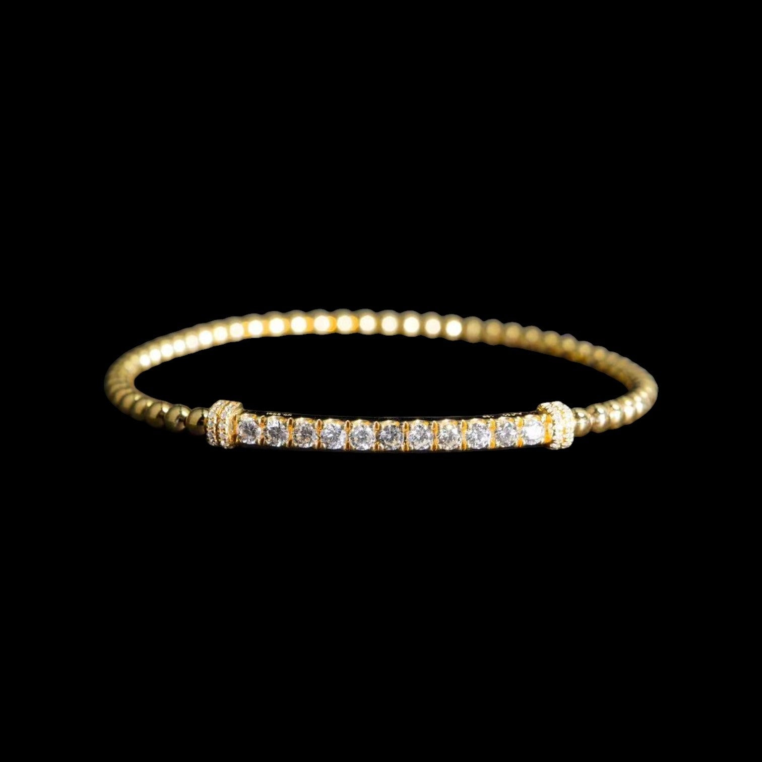0.90ct Natural White Diamond Stretch Bracelet set in 18K Yellow Gold