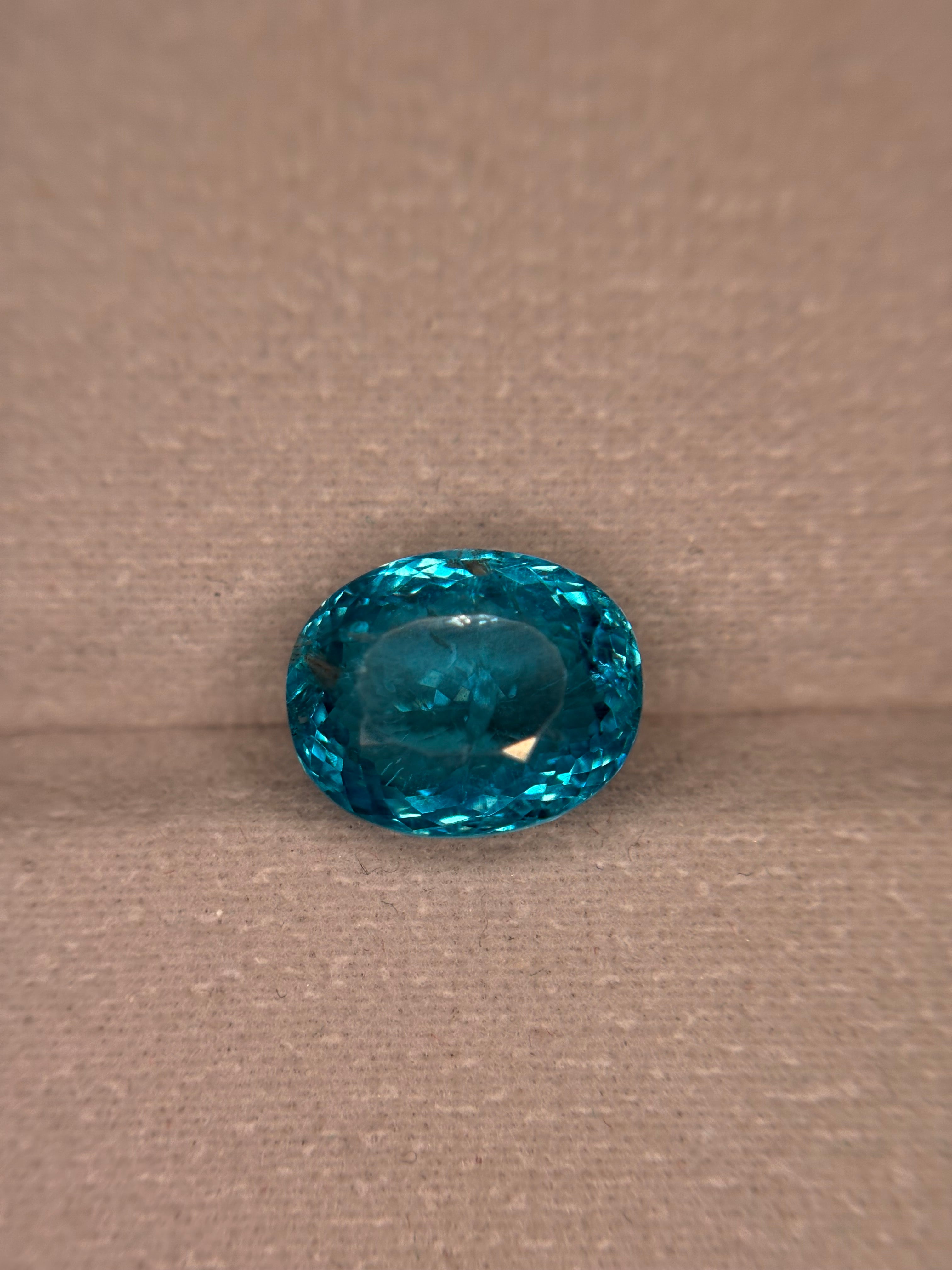 5.60ct Rare Neon Apatite (29.14 box) THAIC0325