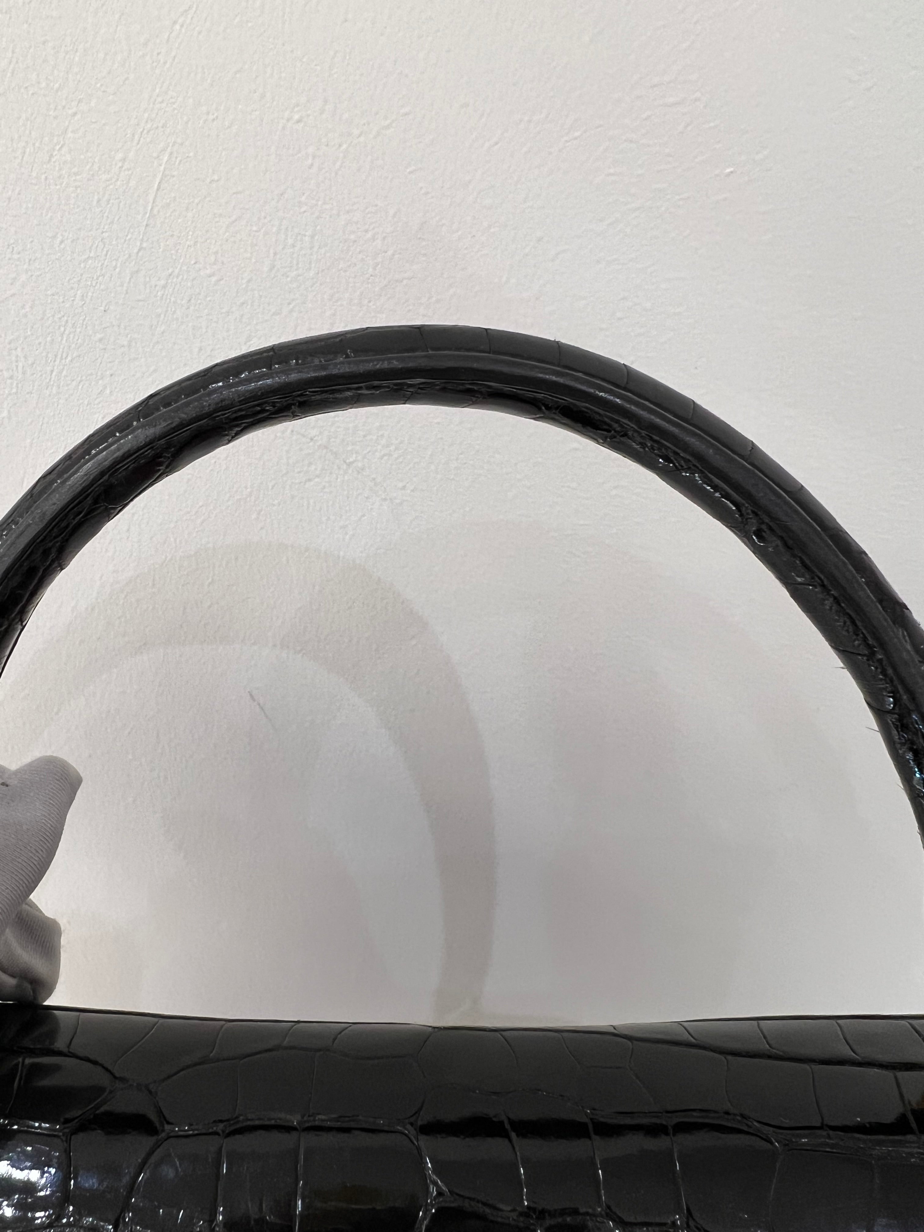 Hermes Vintage Kelly 28 Sellier Black Shiny Porosus GHW #V Circle (Y1992) SCKH4103