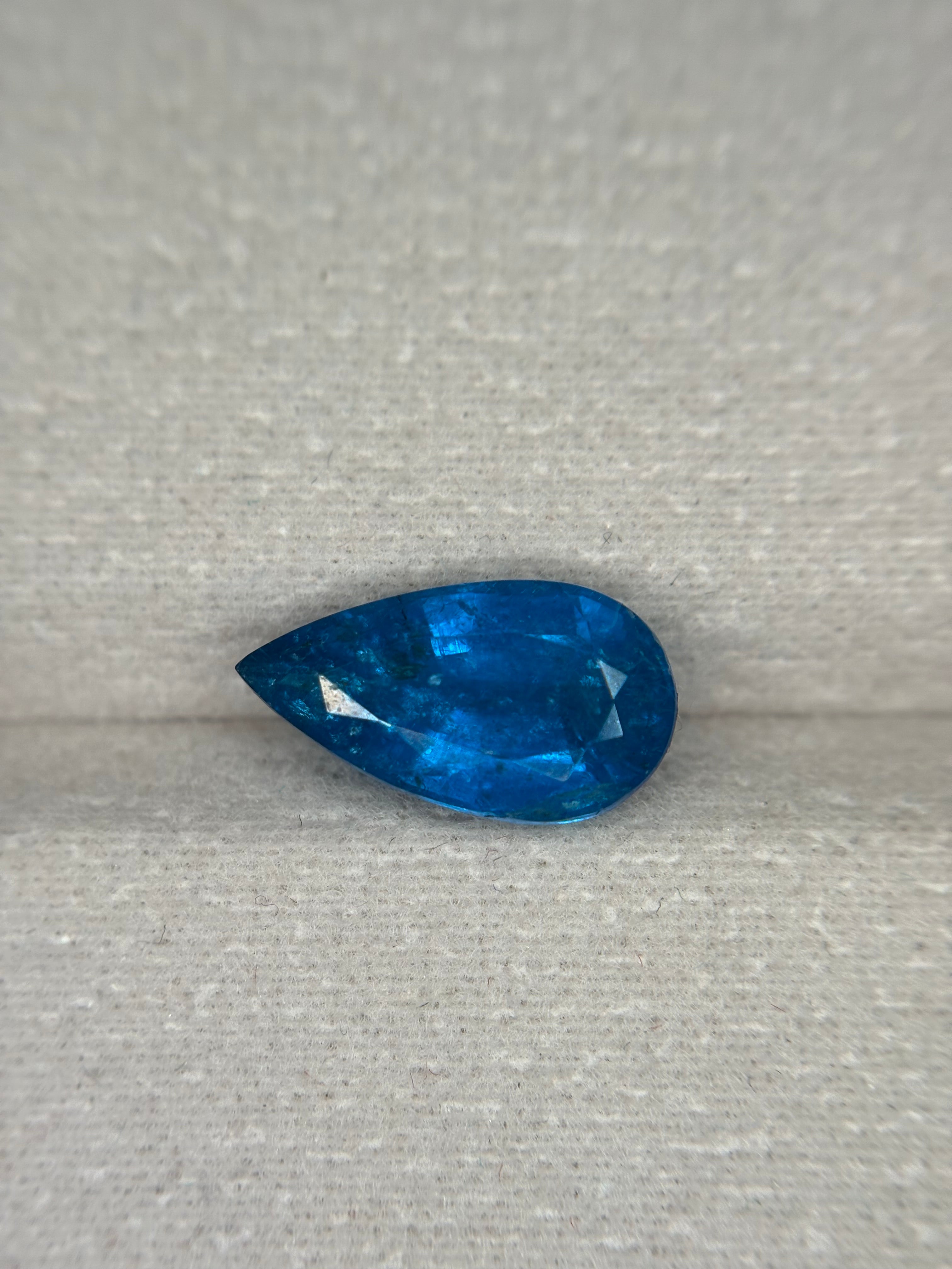 3.10ct Electric Blue Apatite Pear THAIC0501