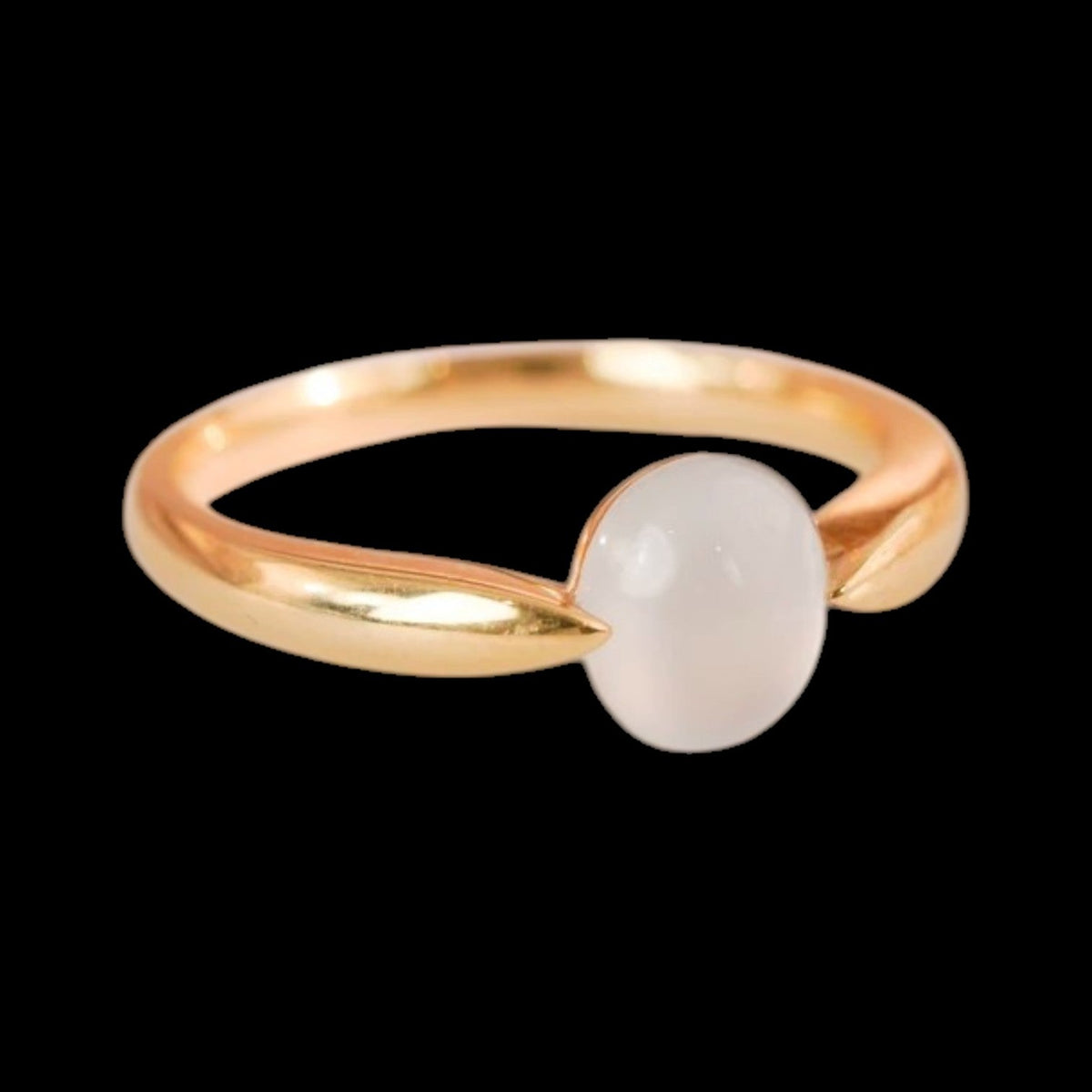 Natural Jade Ring 18K Yellow Gold