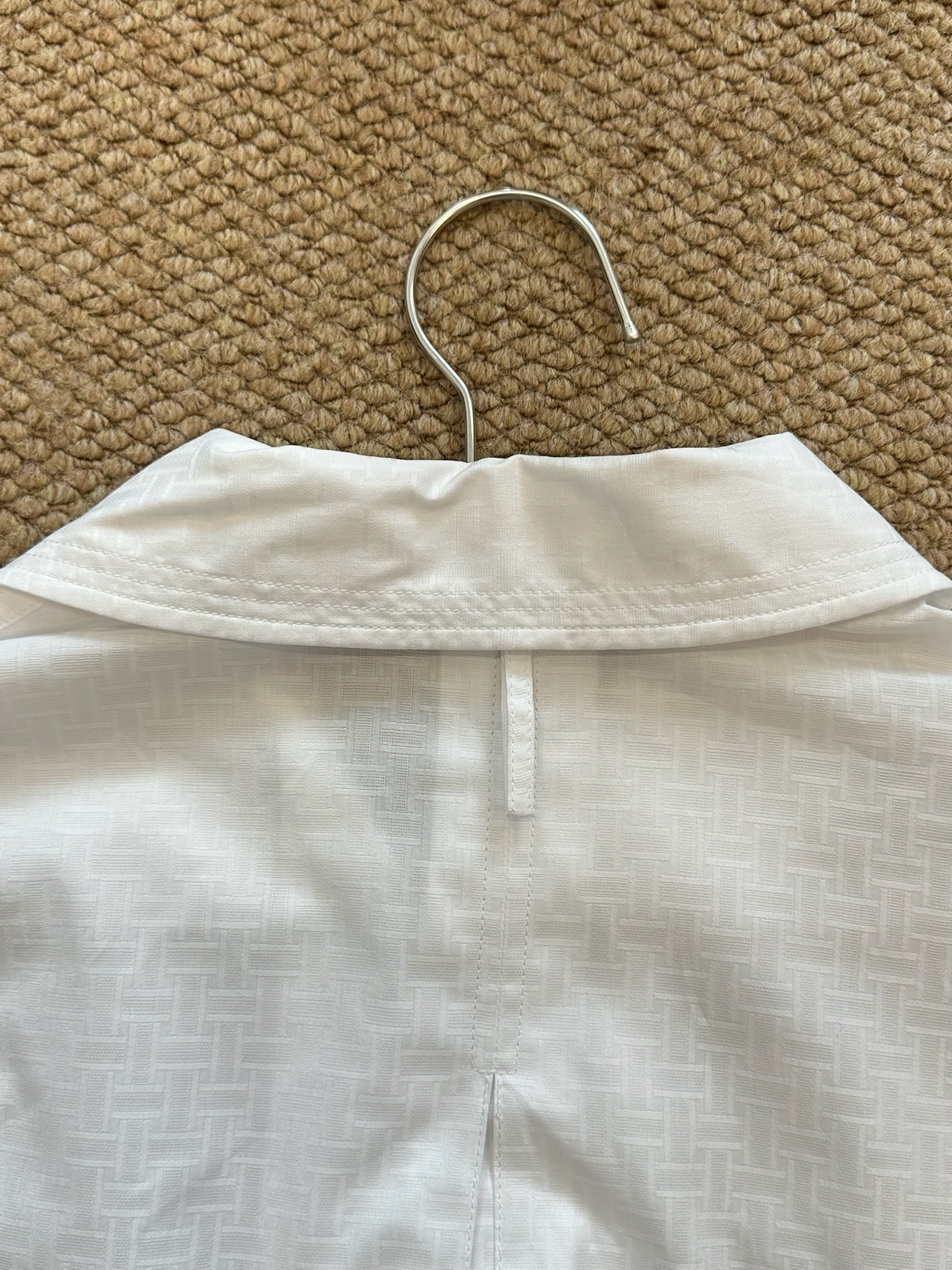 Size 40 - Hermès Cropped Polo Blouse in Mosaique Gauze