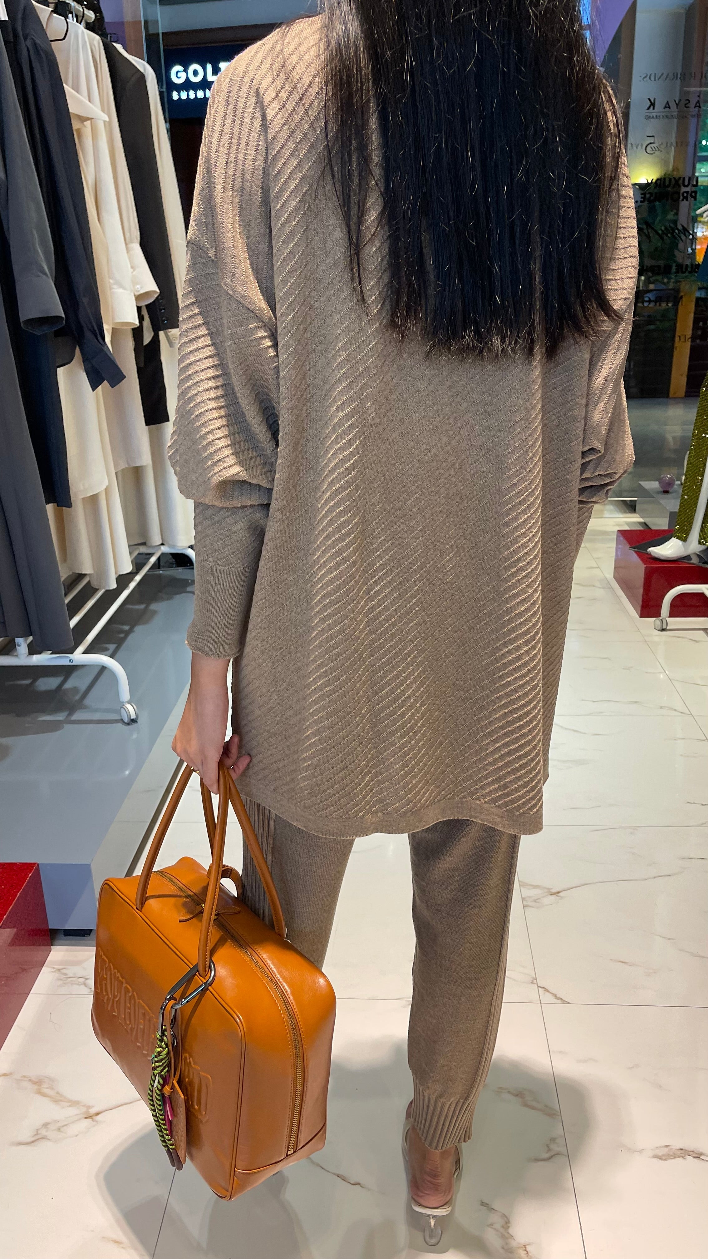 LOOSE FIT ALONDRA SET (SWEATER & TROUSERS)