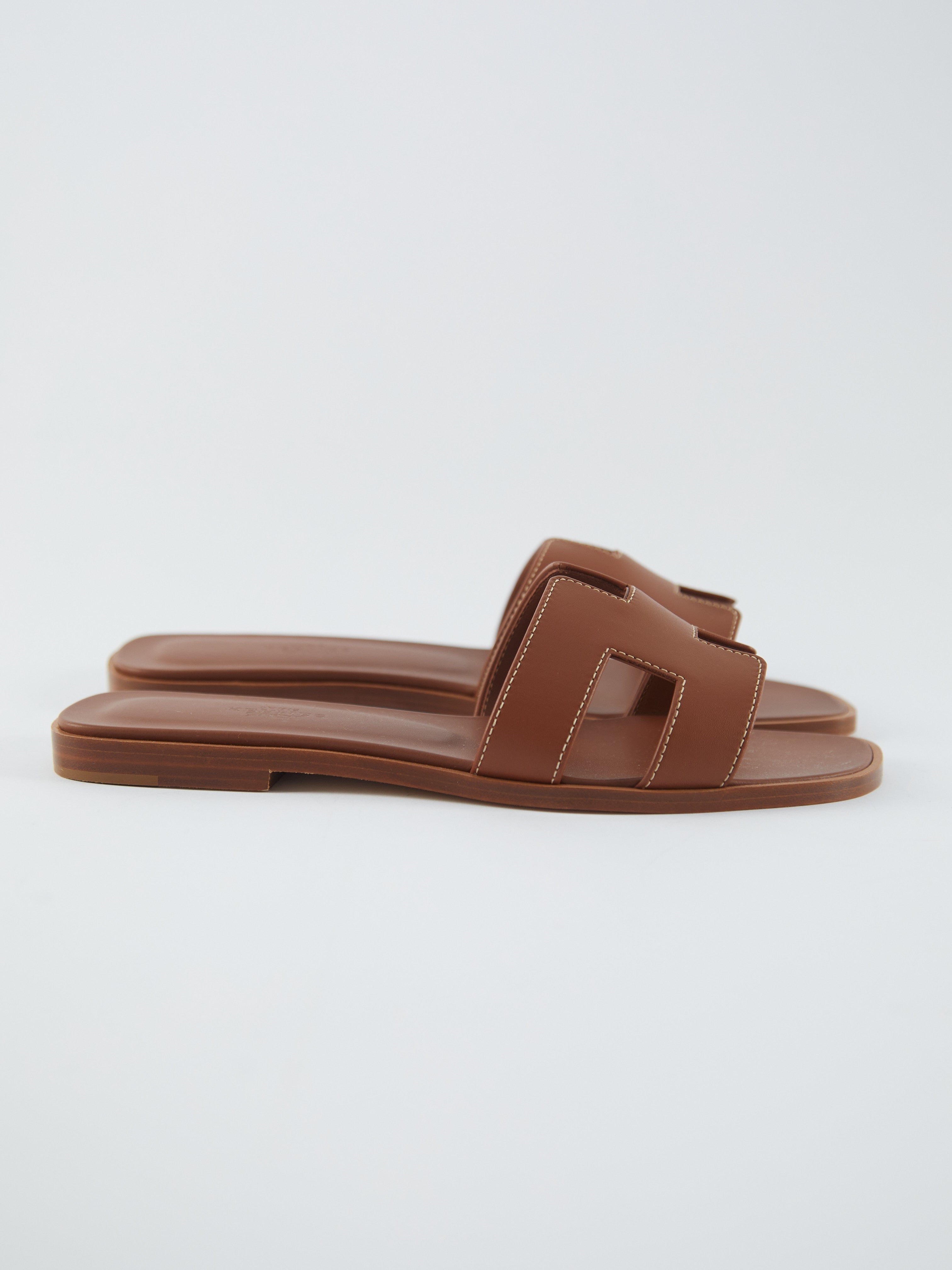 HERMÈS ORAN SANDAL Gold - Size 36