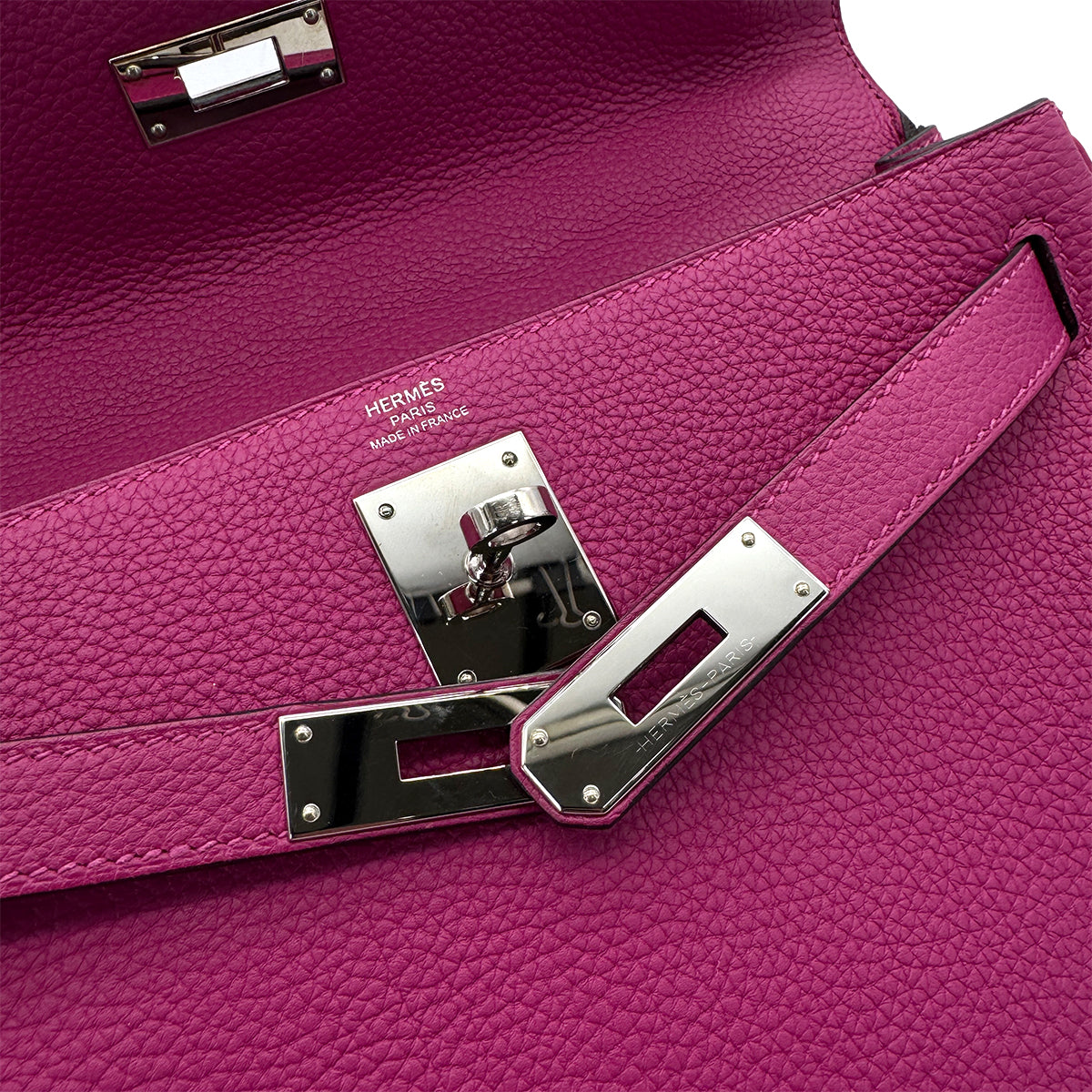 HERMES KELLY 28 RETOURNE ROSE PURPLE TOGO 2017 A STAMP PALLADIUM HARDWARE 90318751