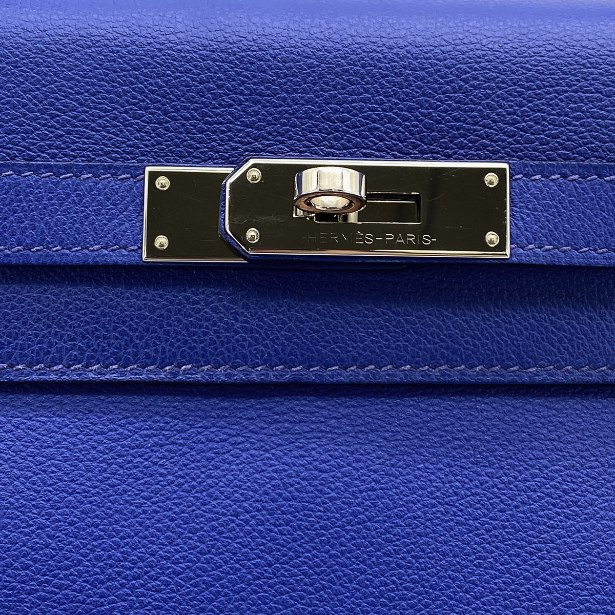 HERMES KELLY 28 VERSO RETOURNE BLUE ELECTRIQUE ROSE WOOD EVERCOLOR HAND SHOULDER BAG 2019 D STAMP PALLADIUM HARDWARE 90326200