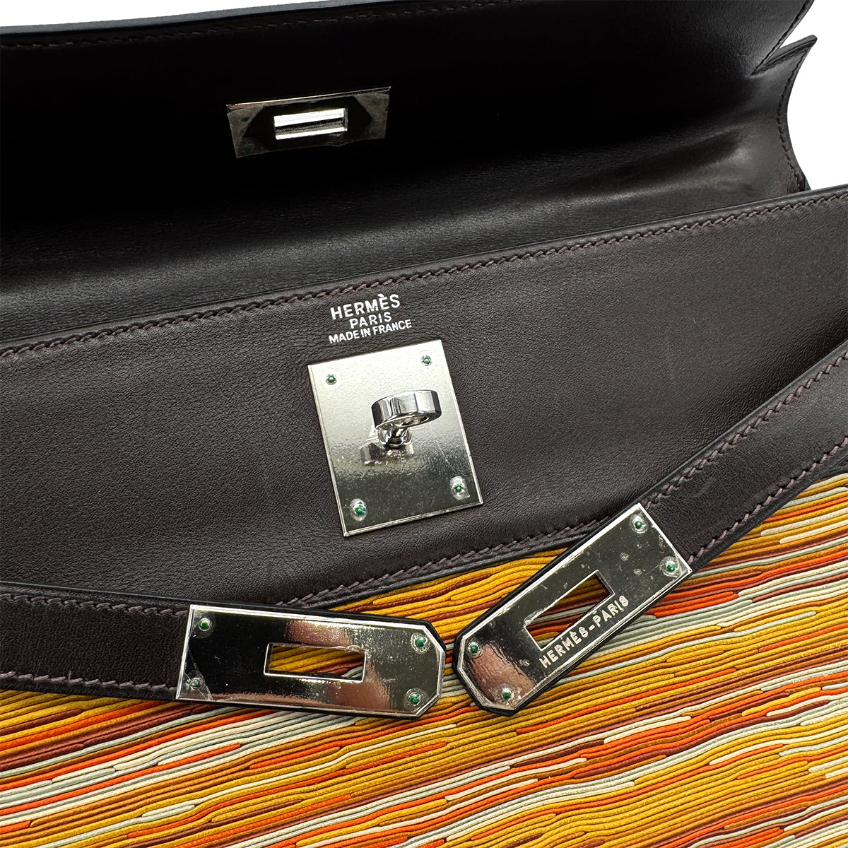 HERMES KELLY 32 RETOURNE EBENE EVER CALF VIBRATO HAND SHOULDER BAG 2003 SQUARE G PALLADIUM HARDWARE 90319536