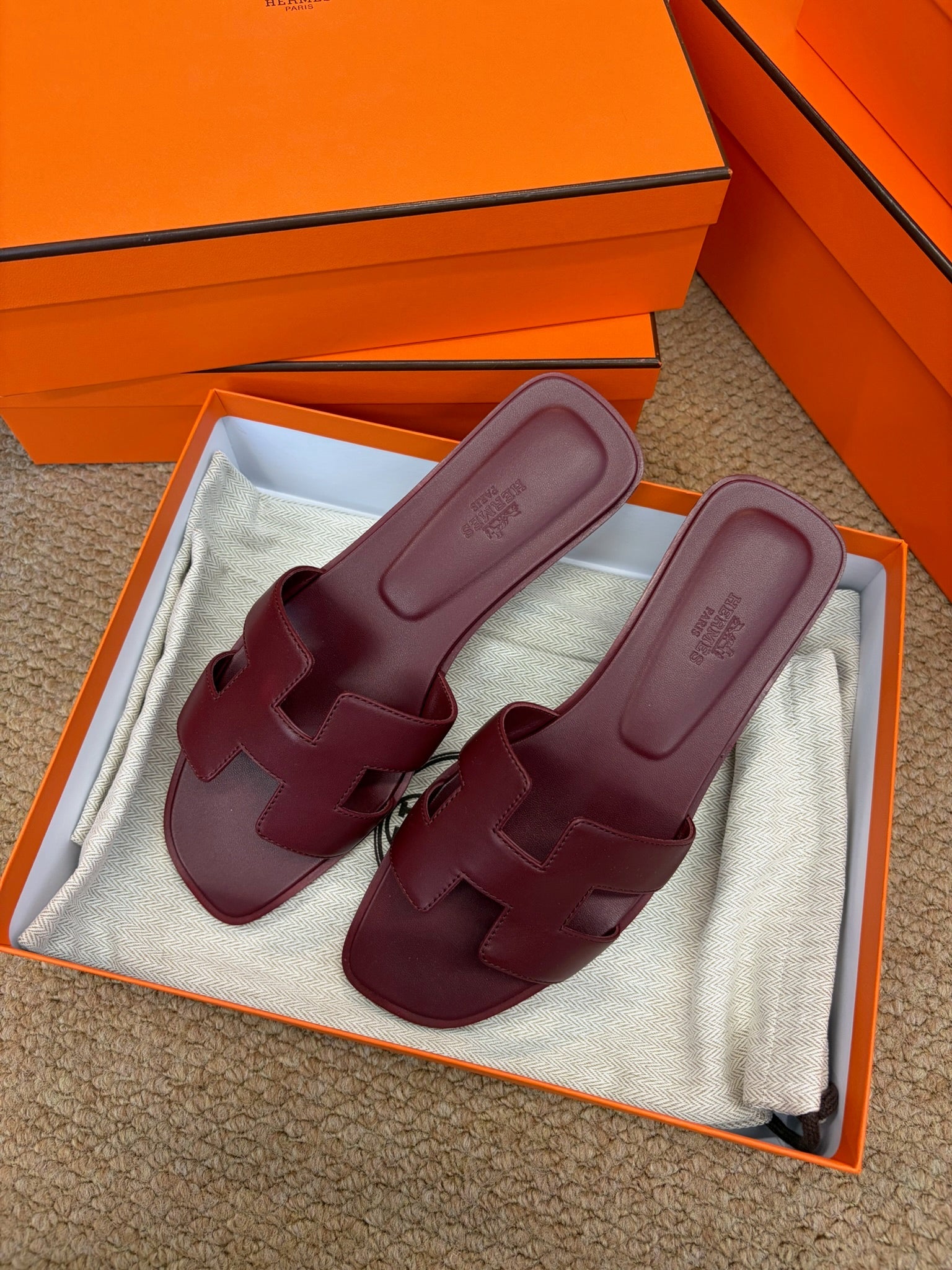 Hermes Oran sandal burgundy size 38 main view