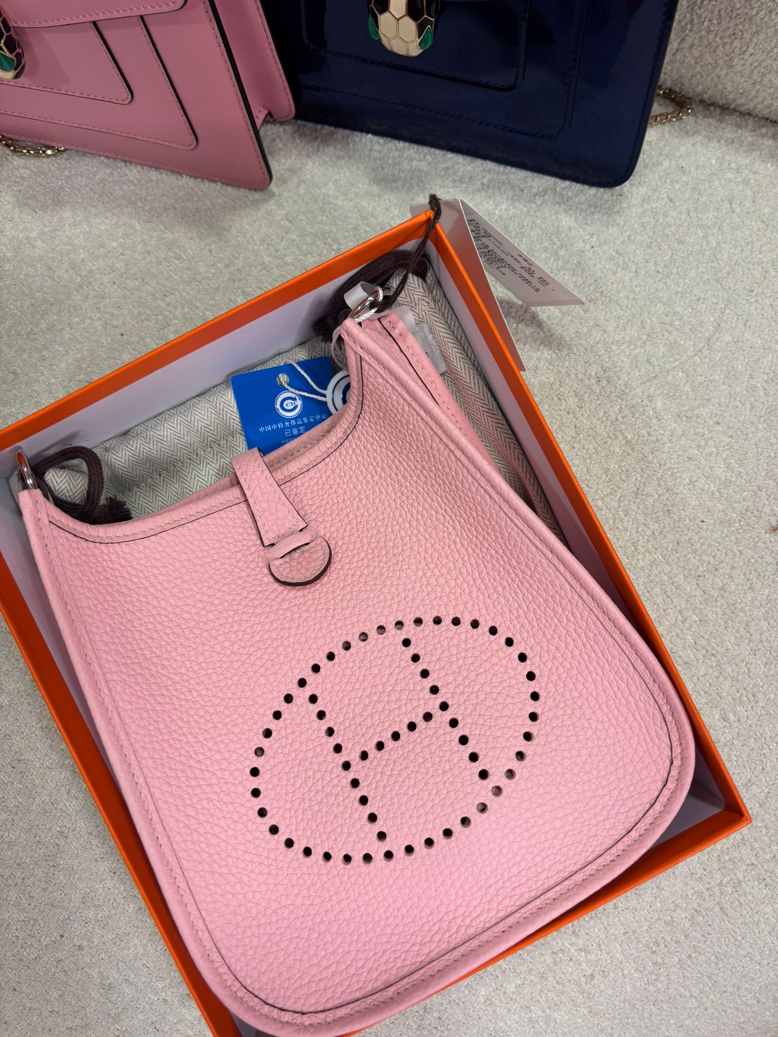 Hermes Evelyn Pink Leather - Stamp W ALC3589