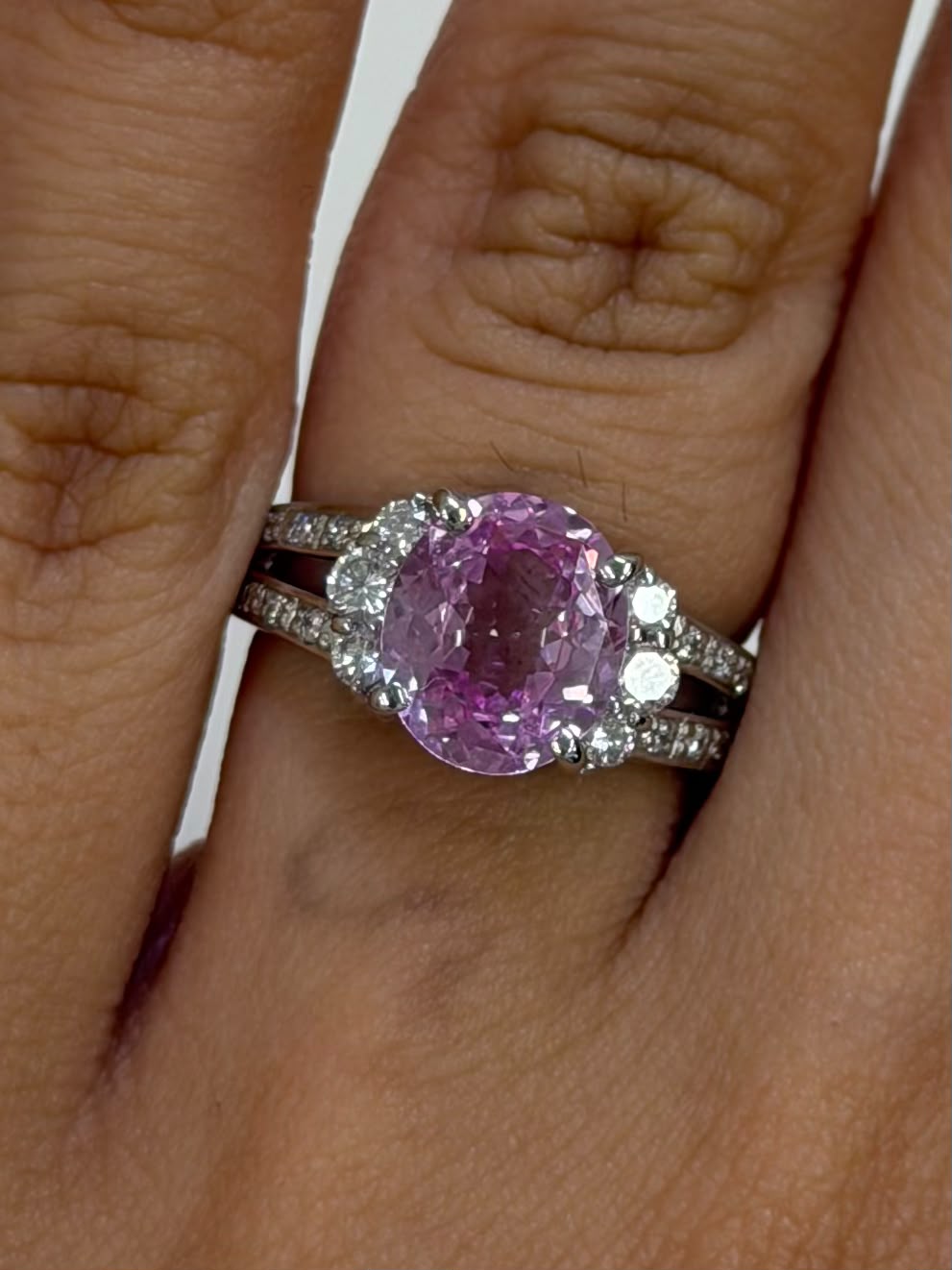 Pink Sapphire Ring 2.44 (CGL) + D0.34 in Pt900 (JJ11215) JJC1426