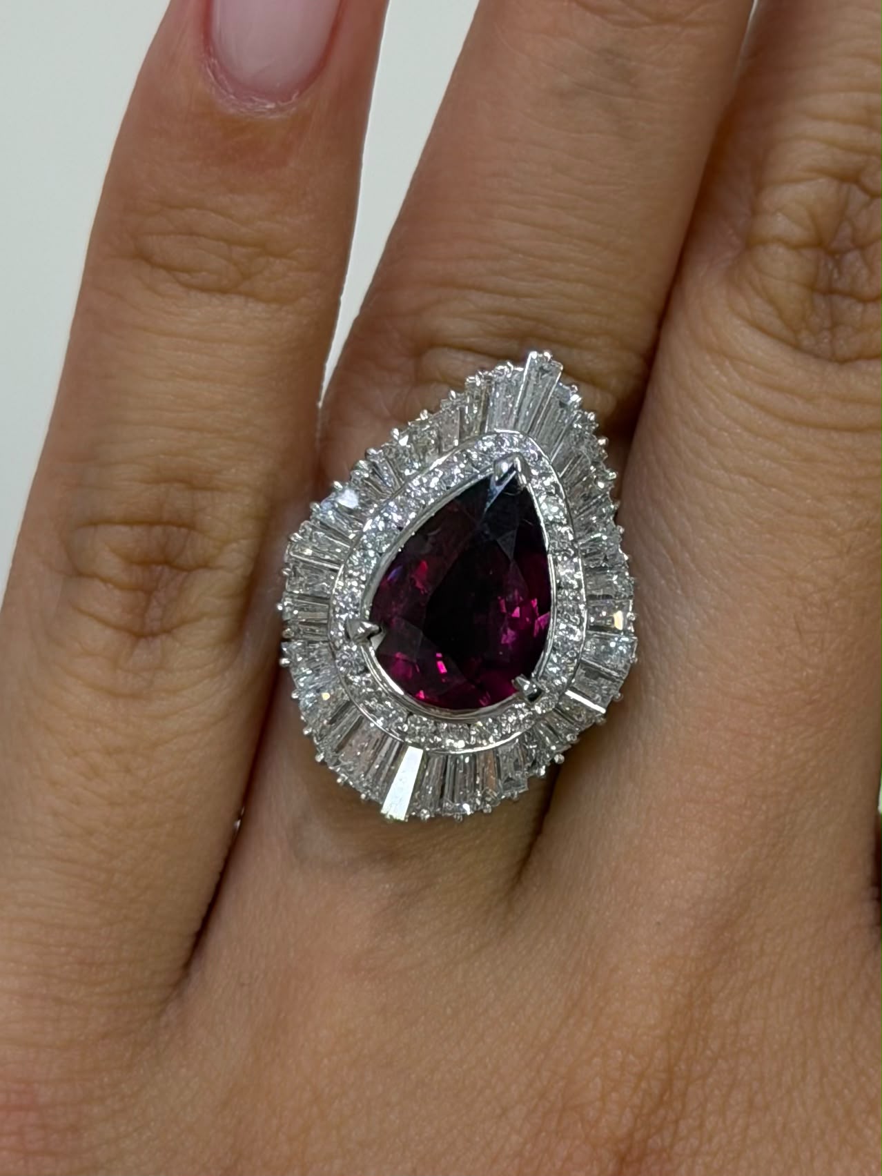 Ruby Ring 4.0 (GIA Thai) + D2.43 in Pt900 (JJ10691) JJC1408
