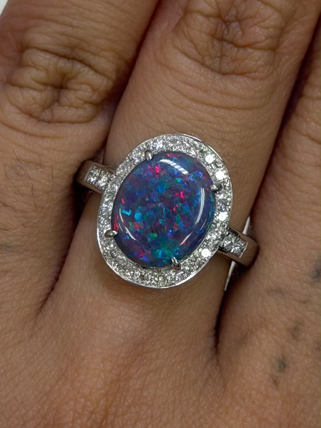 Opal Ring 2.433 (GRJ) + D0.34 in Pt900 (JJ11221) JJC1414