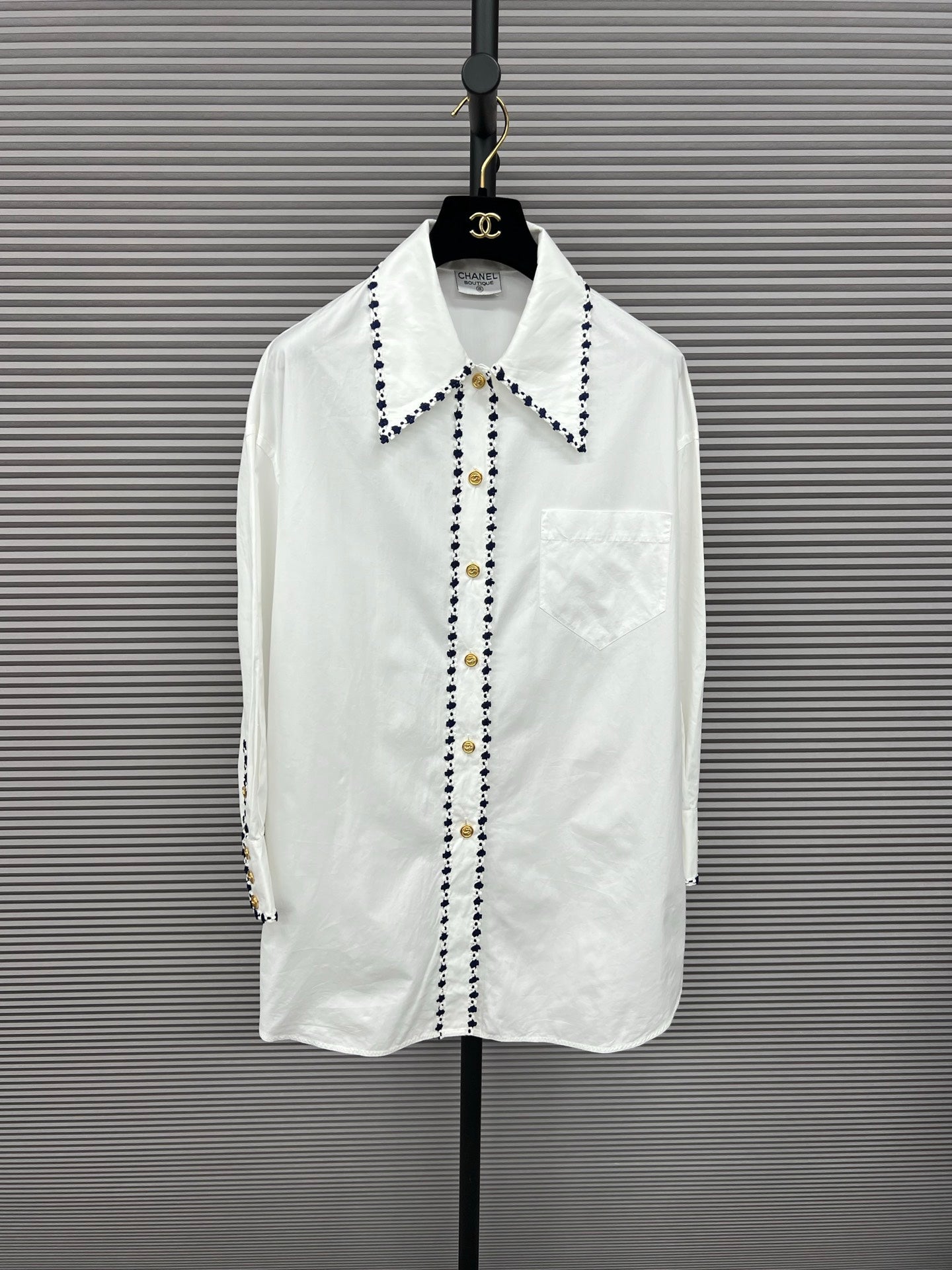 CHANEL WHITE BUTTON UP SHIRT COTTON LACE FT102392
