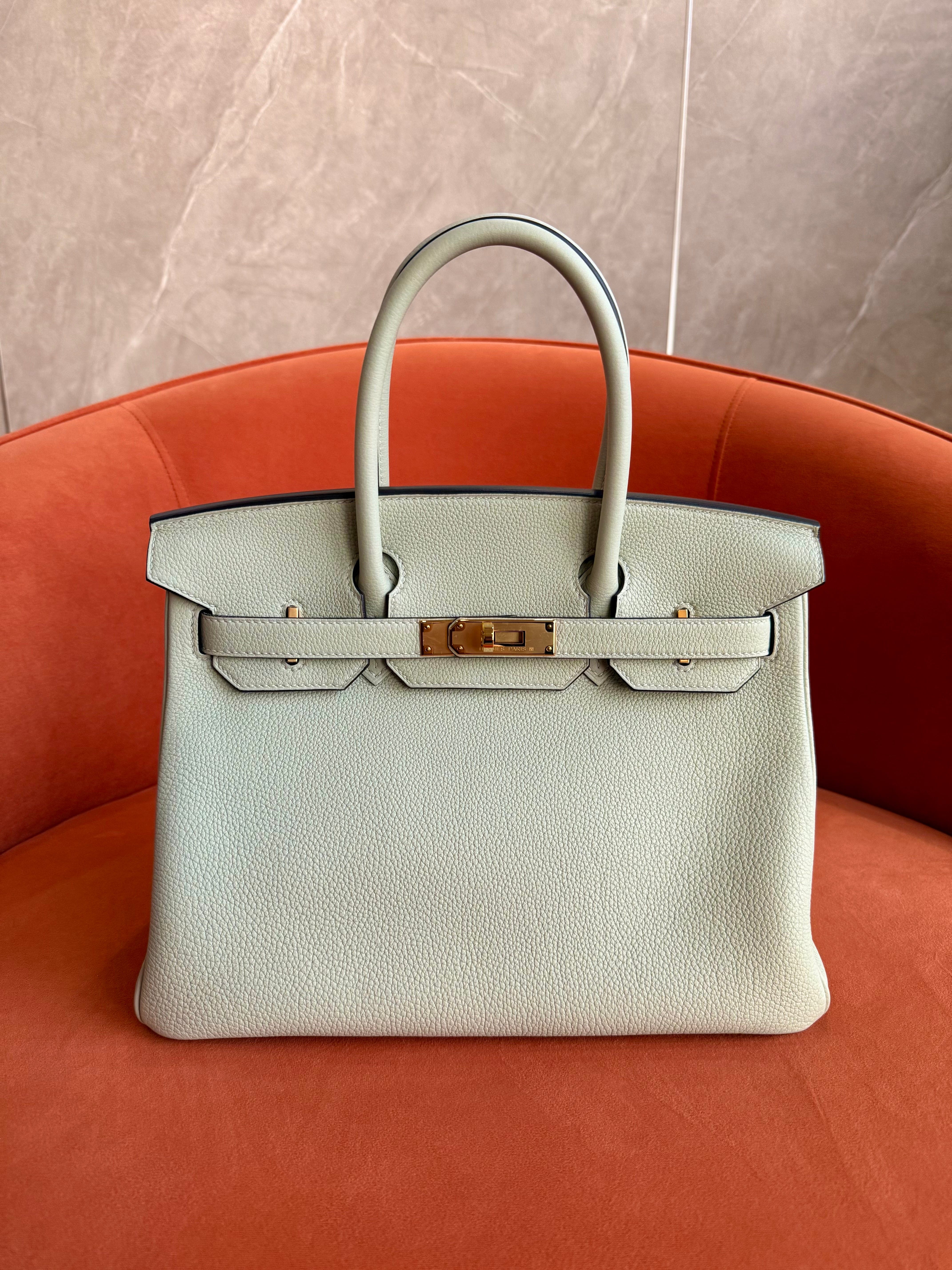 *LONDON LOCATED* HERMÈS BIRKIN 30CM GRIS NEVE Togo Leather with Gold Hardware