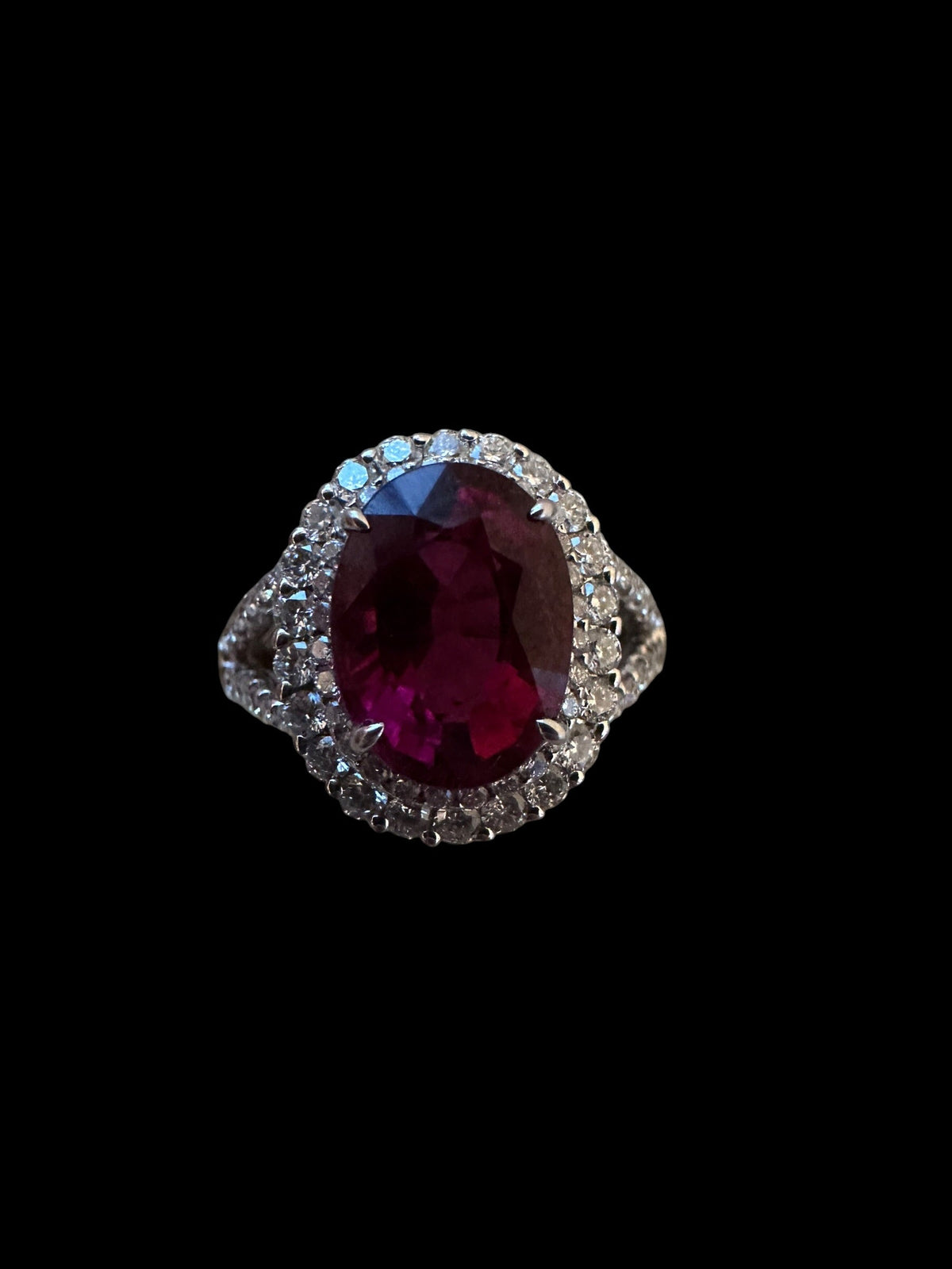 3.30ct Tourmaline & 0.693ct Natural Diamond Ring set in 18K Gold