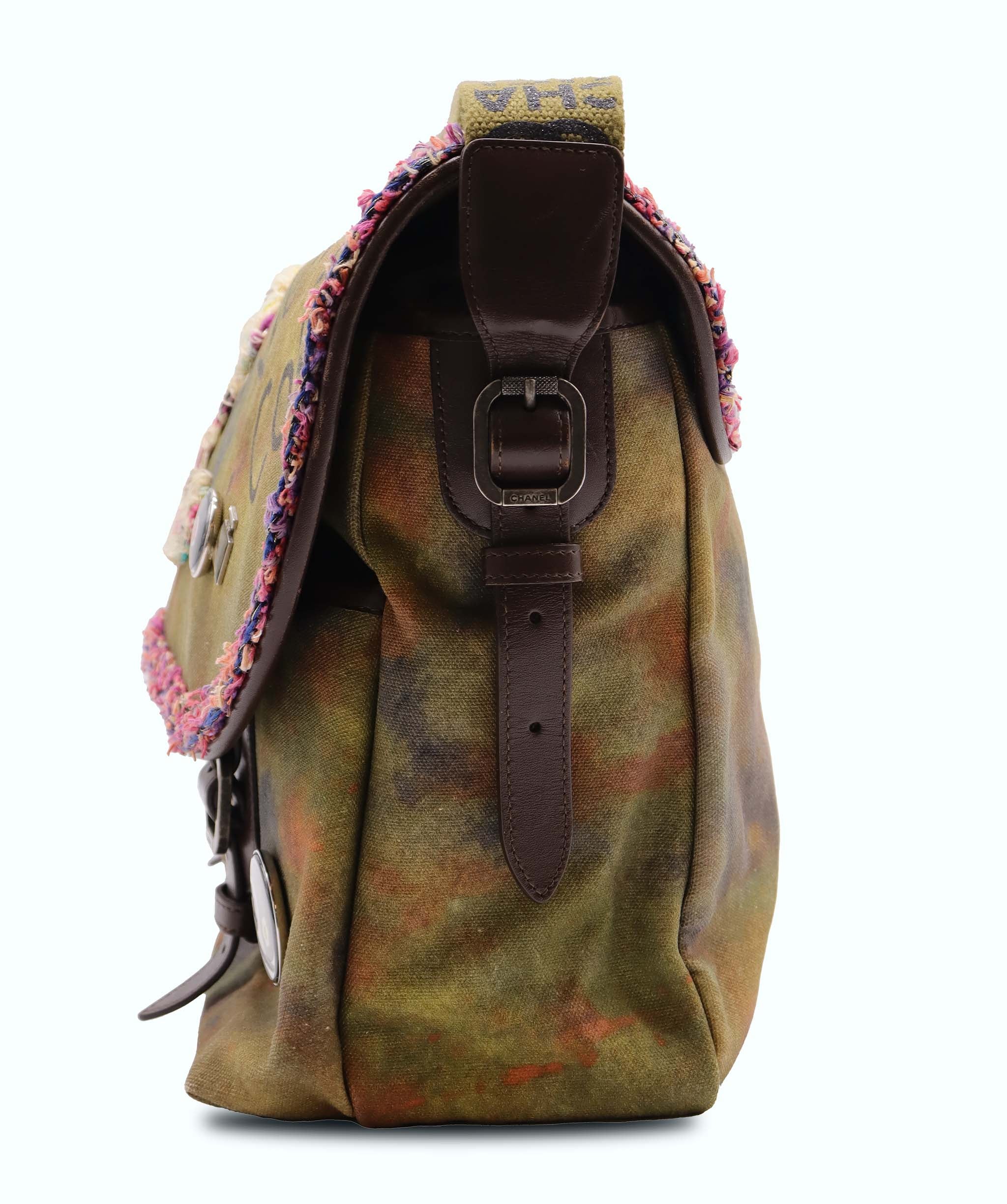 Chanel Pavement Graffiti Messenger Bag DXBS5674