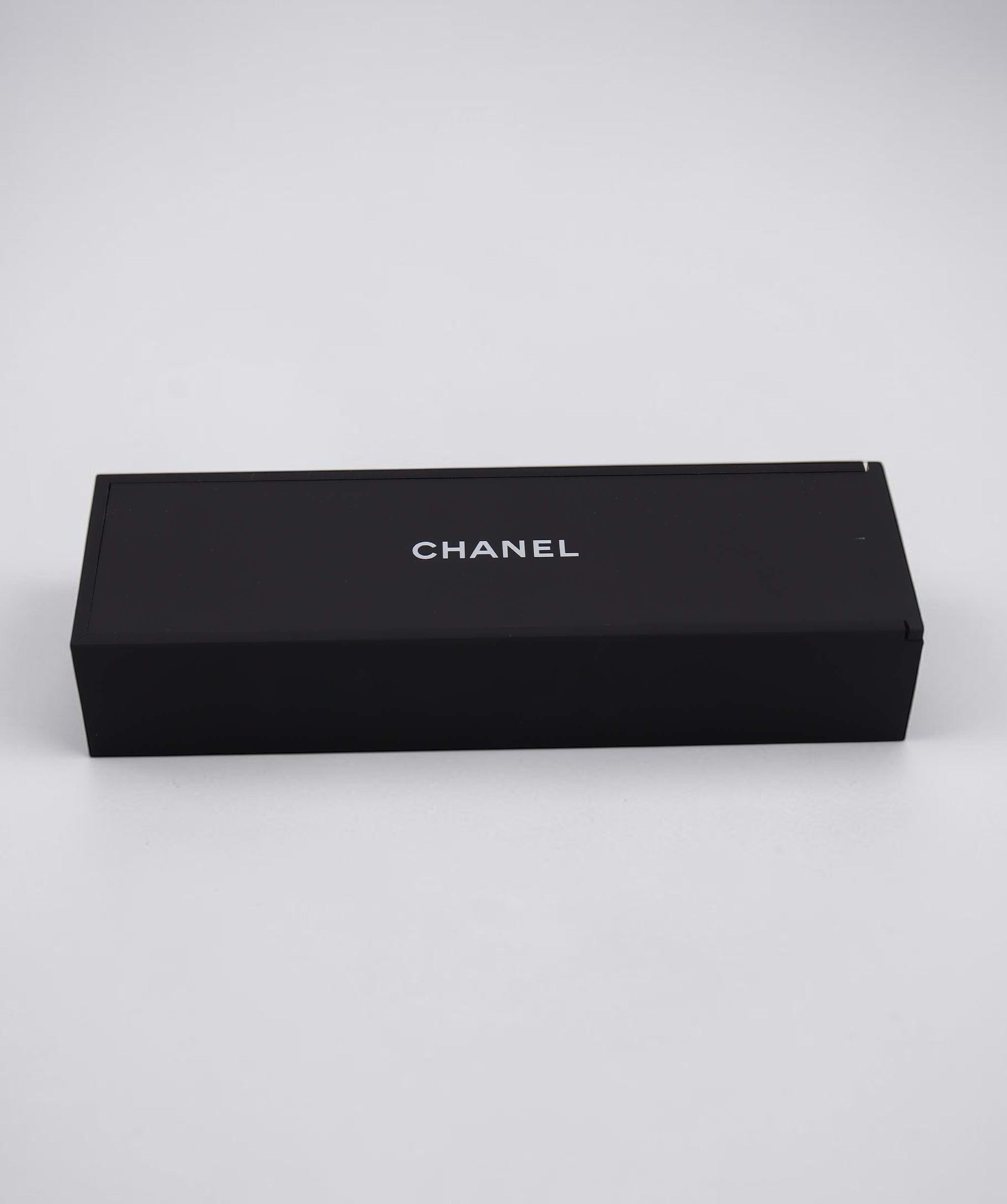 Chanel Dominos with box, brand new    DXBS6606