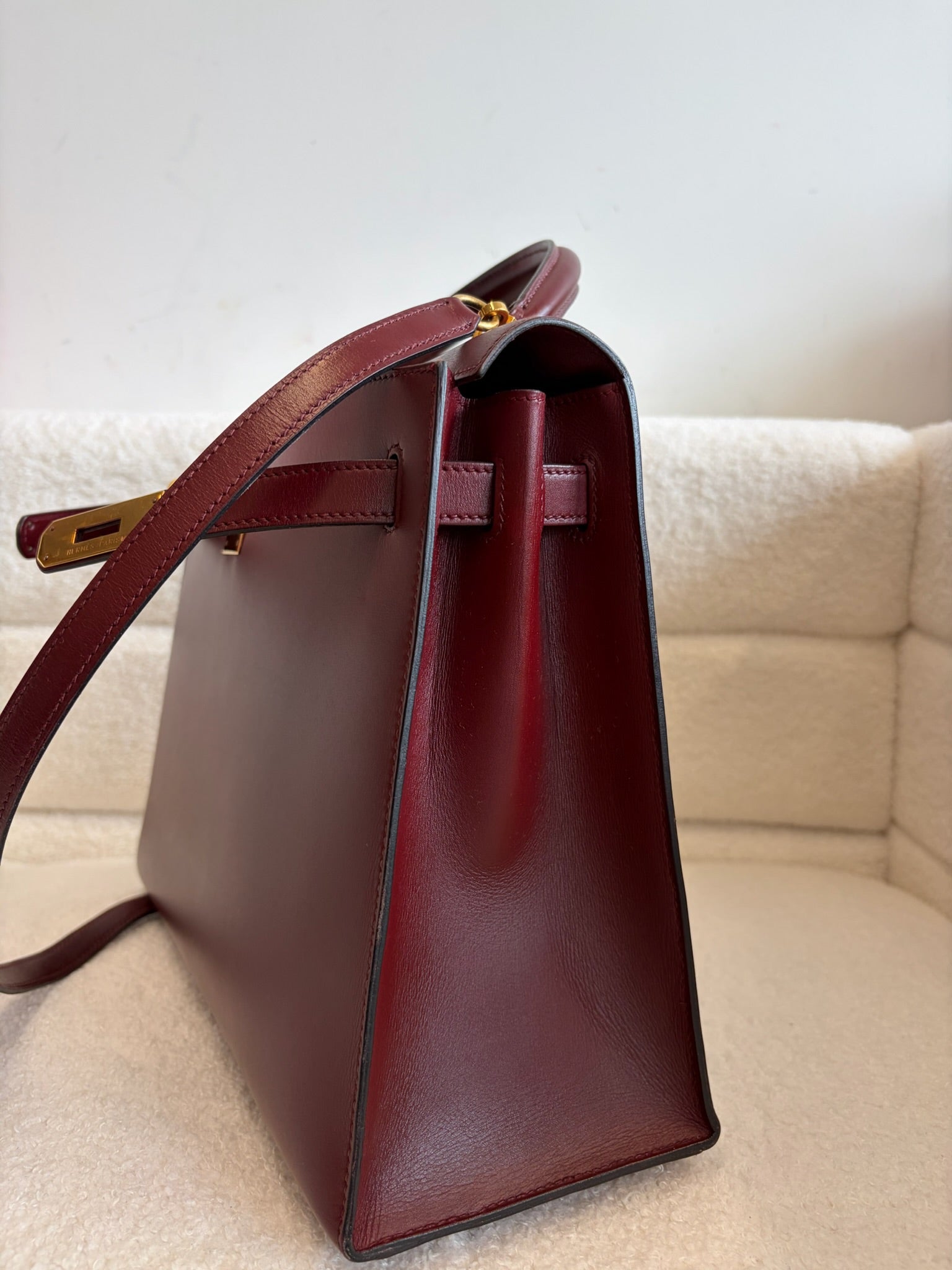 Hermès Kelly 32 Bordeaux GHW-