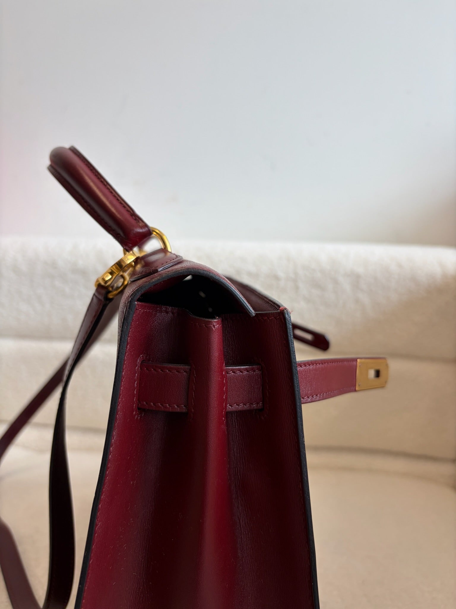 Hermès Kelly 32 Bordeaux GHW-