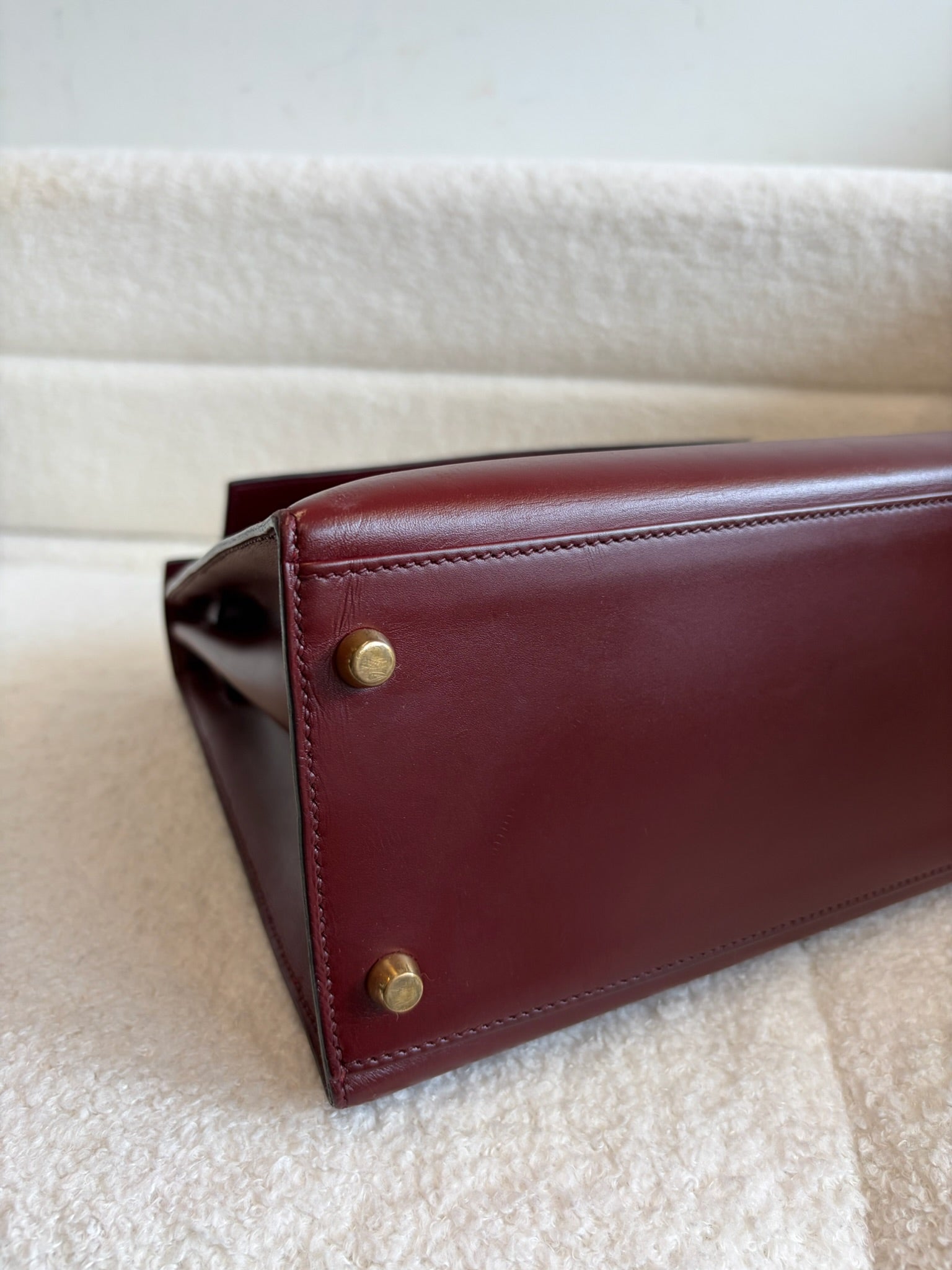 Hermès Kelly 32 Bordeaux GHW-