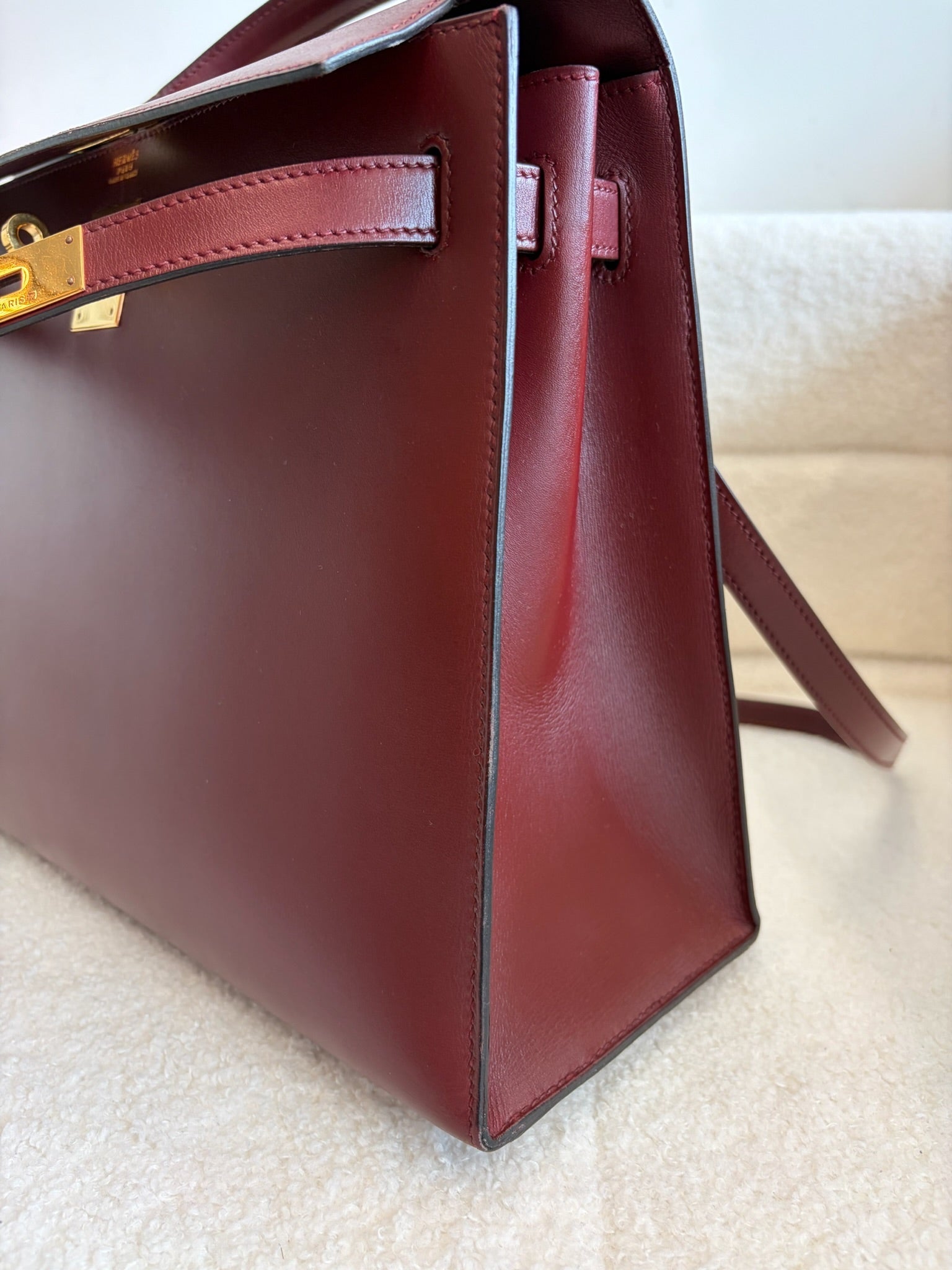 Hermès Kelly 32 Bordeaux GHW-