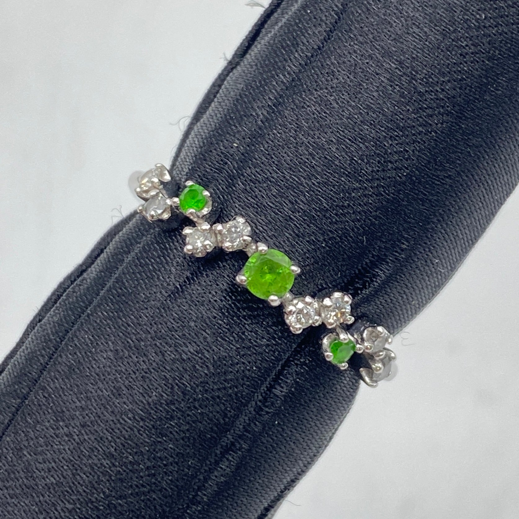 Pt950 Demantoid G Ring DTG0.1 NGLSorting US6 58773