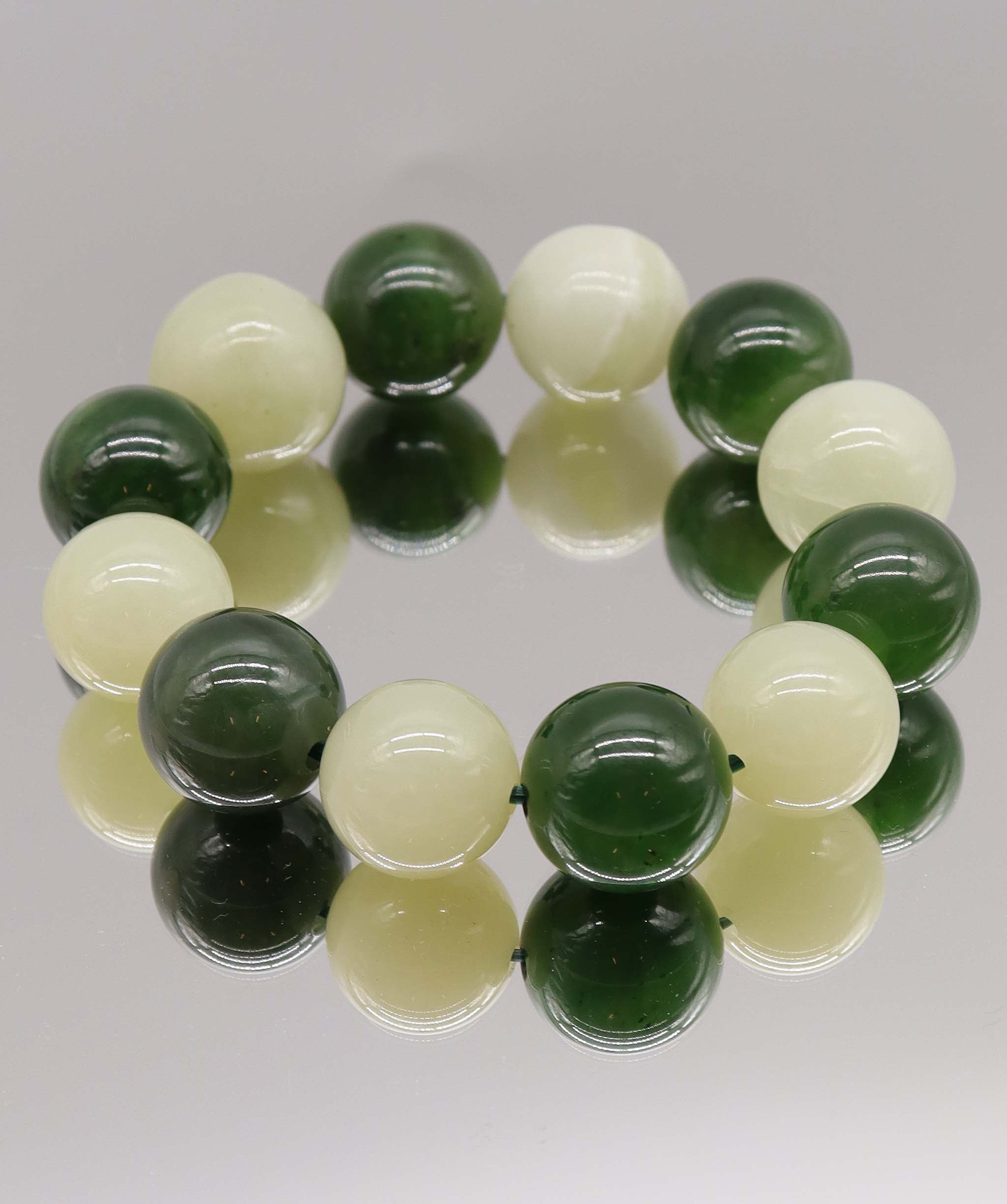 430ct Type AAA Ying Yang Natural Siberian Jade Bracelet D16mm-17mm DXBCS2222