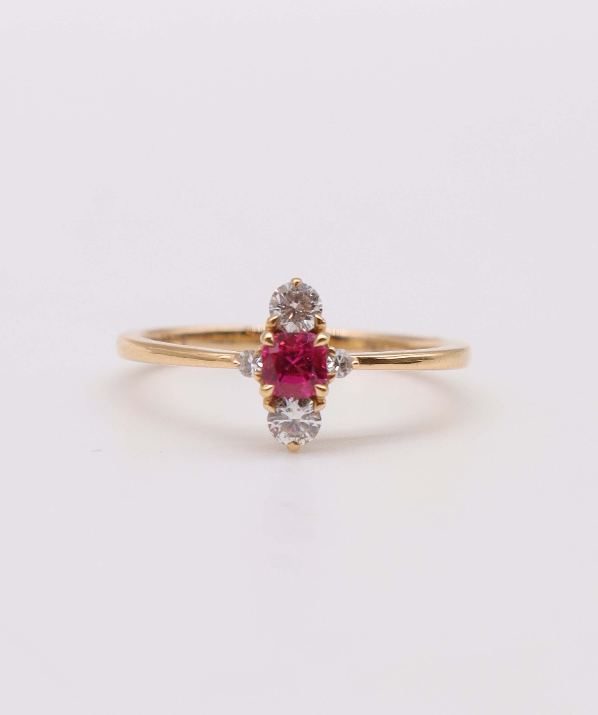 Jedi Spinel Supremacy & Diamond Ring in 18K Gold DXBCS2215
