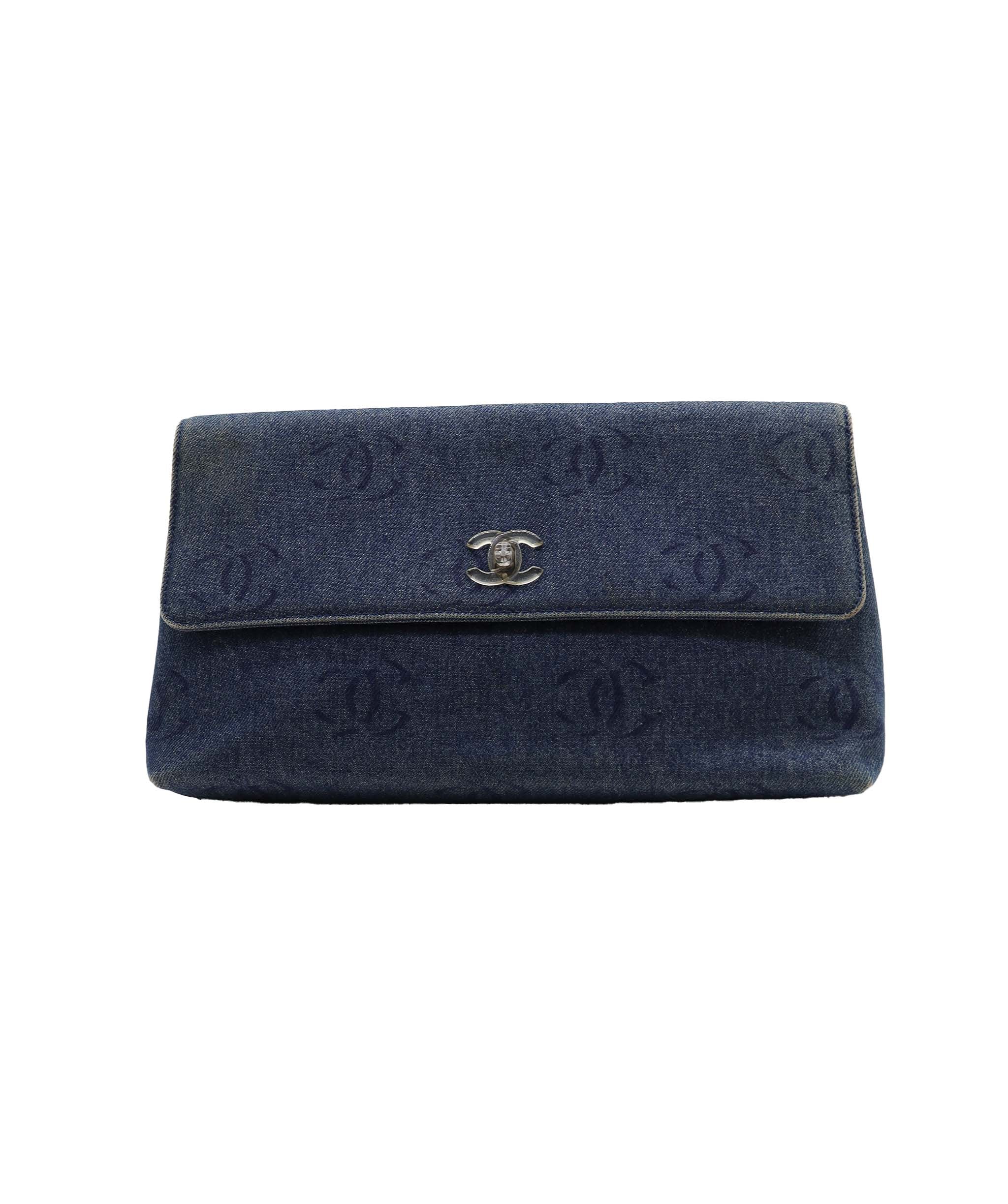 Chanel Denim Clutch Plastic Hardware Denim DXBS2359