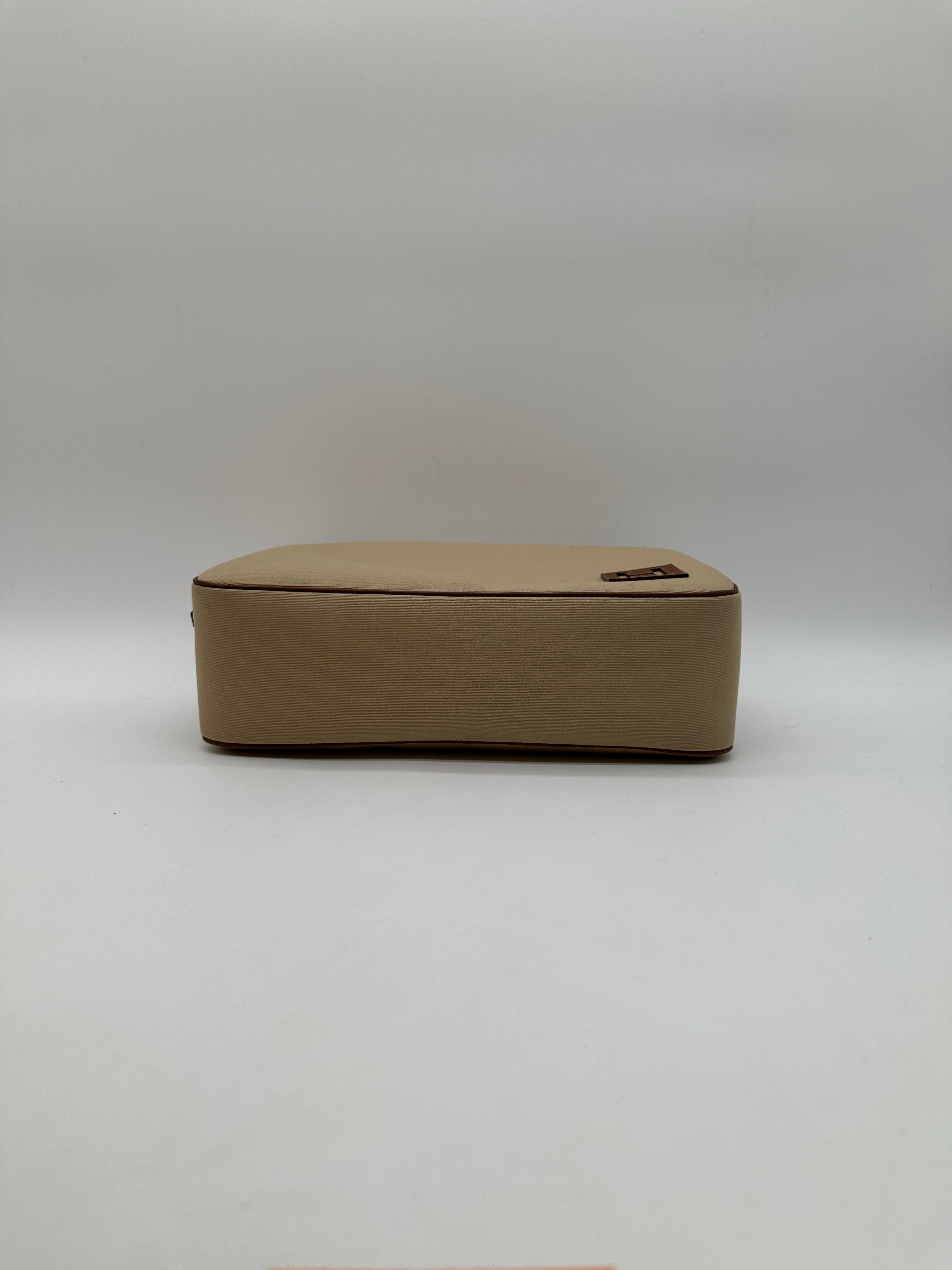 Hermès Trousse Chapitre GM Naturel