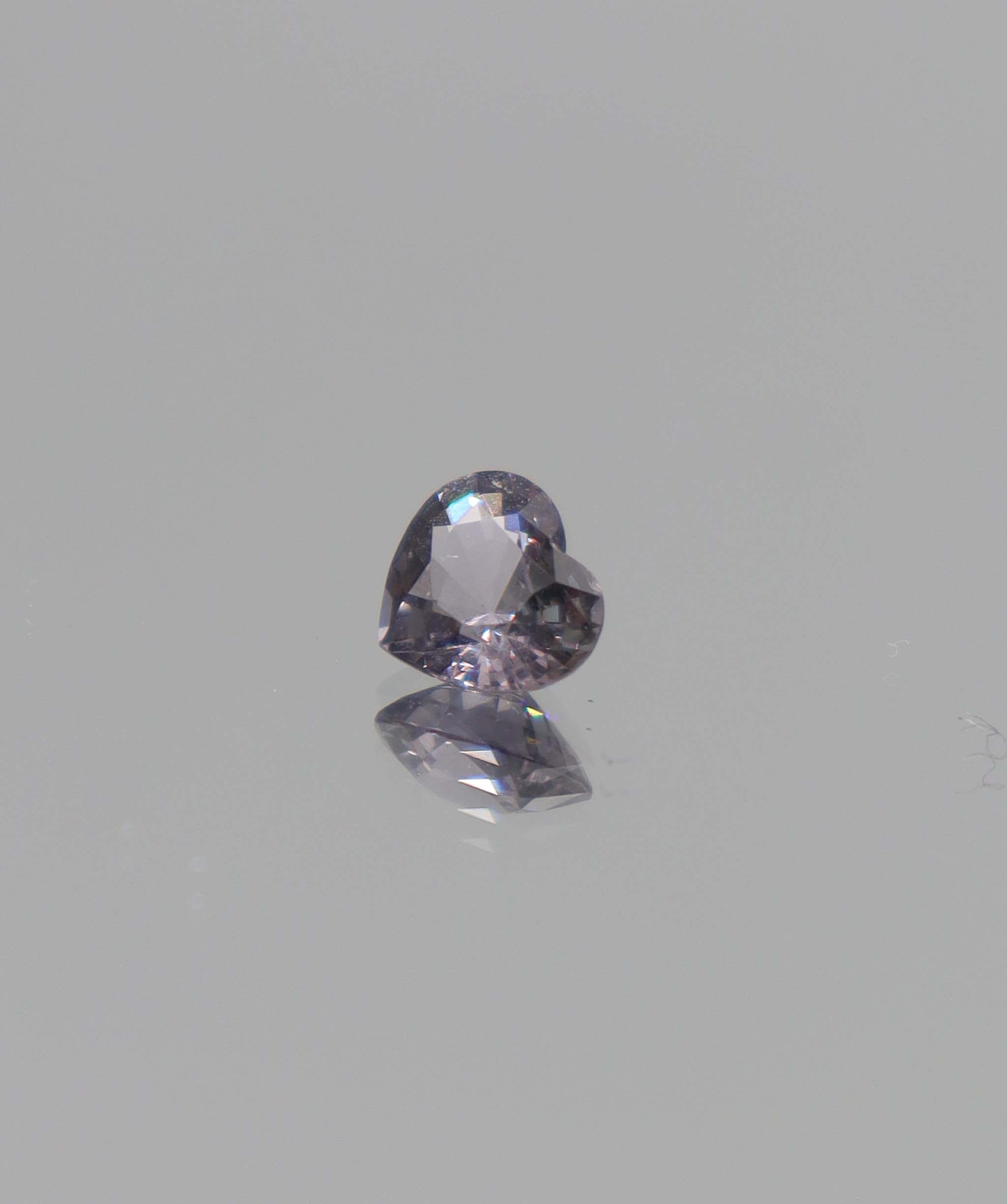 1.10ct Silver Spinel Heart DXBCS1583