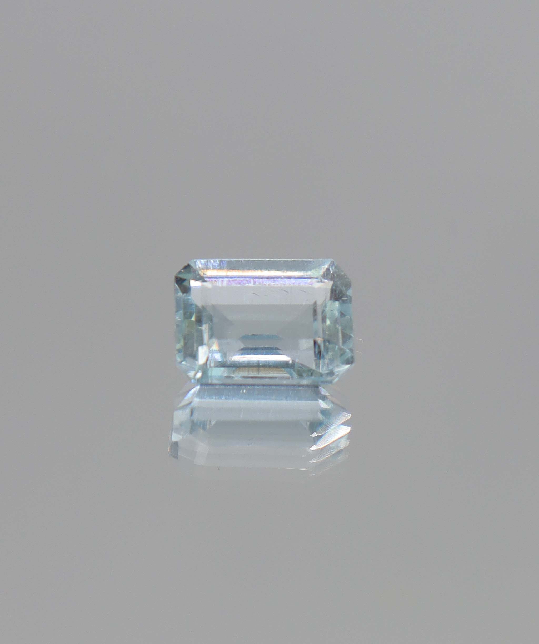 3.06ct Aquamarine Emerald DXBCS0099
