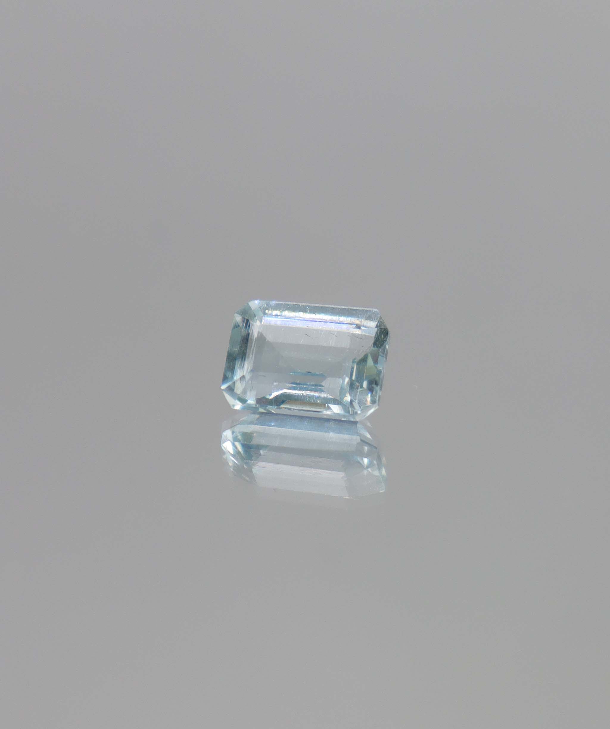 3.06ct Aquamarine Emerald DXBCS0099
