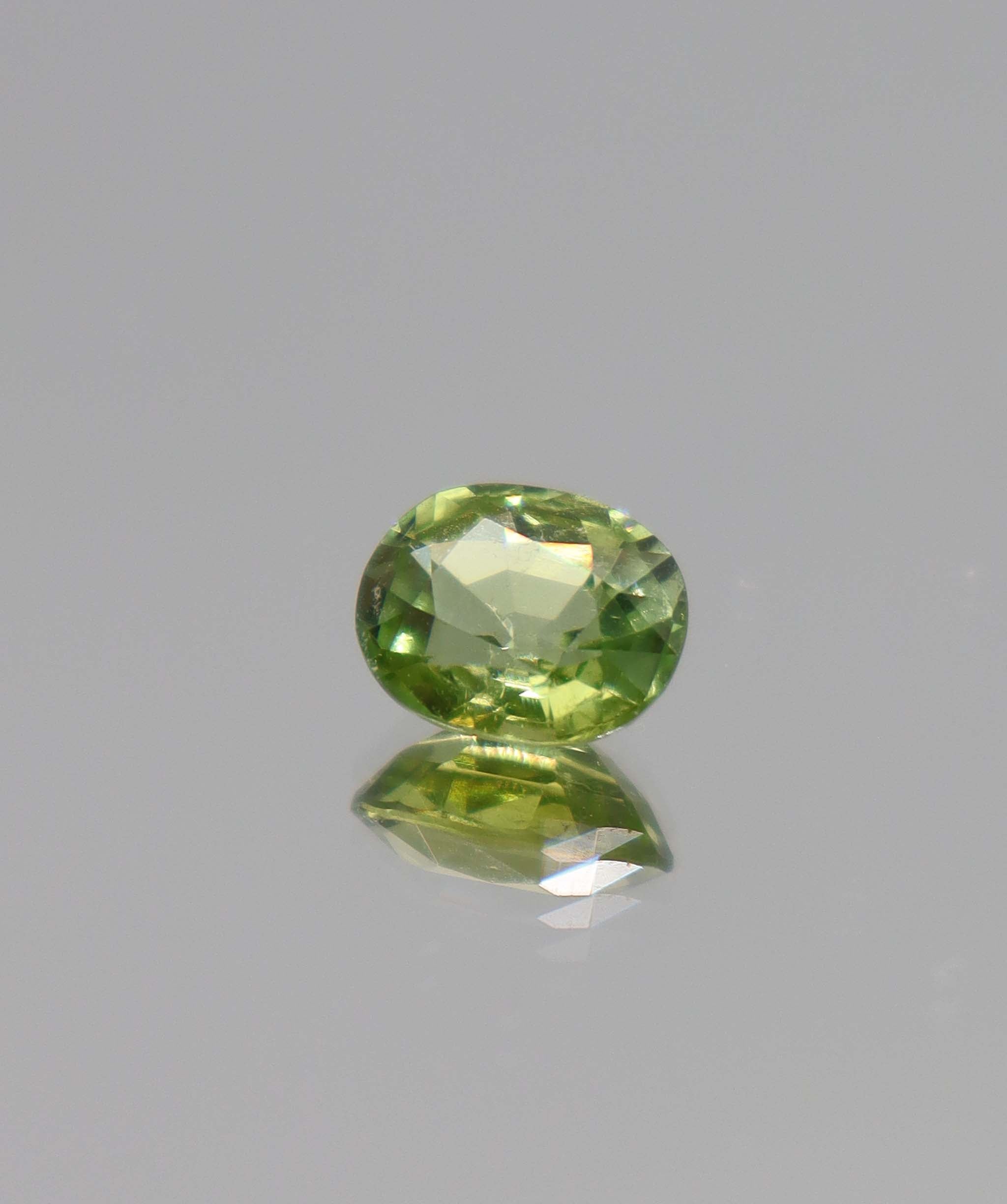 2.26ct Polychrome Green Tourmaline DXBCS0235