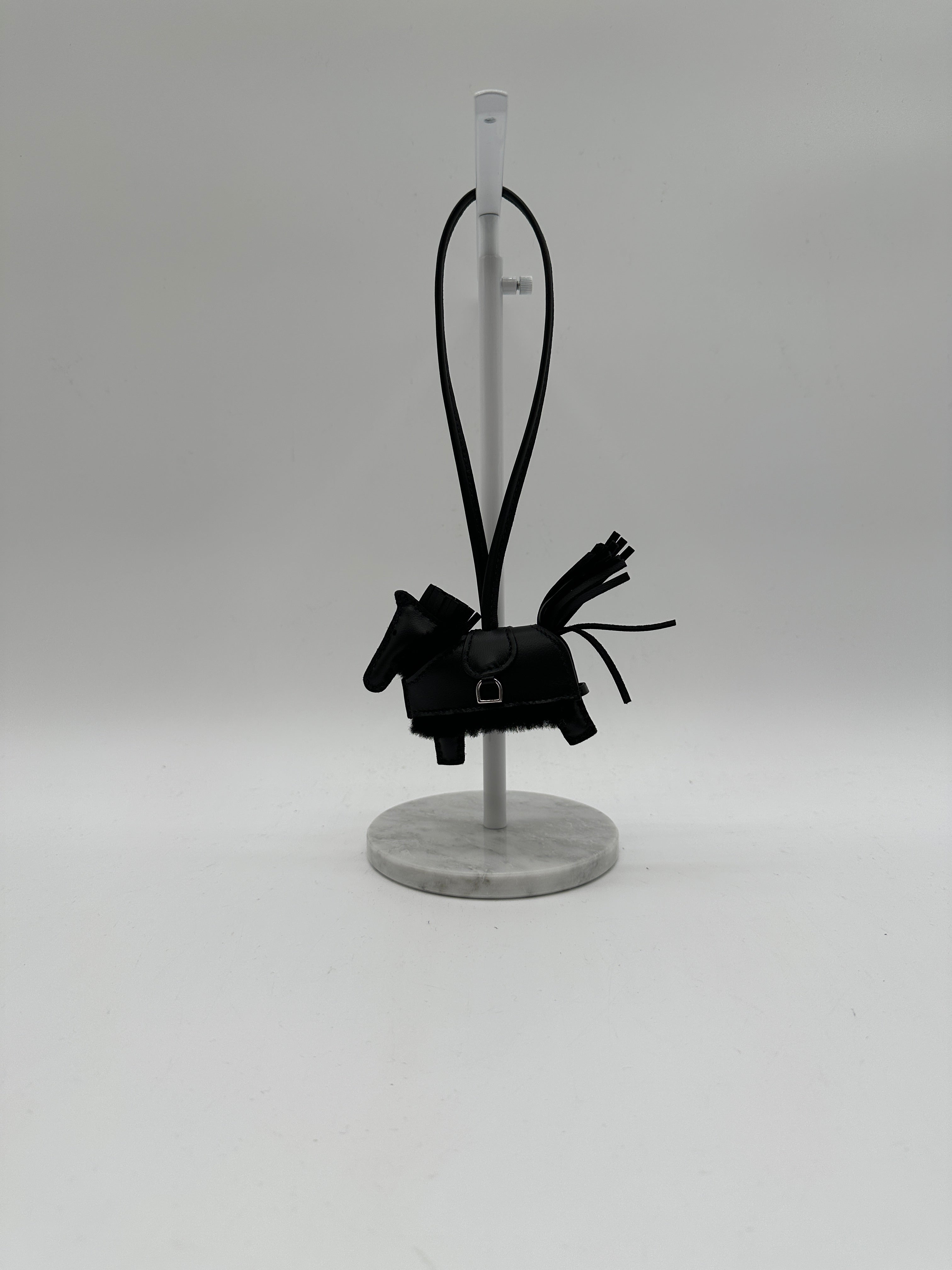 Rodeo Robeo Plush PM charm Noir