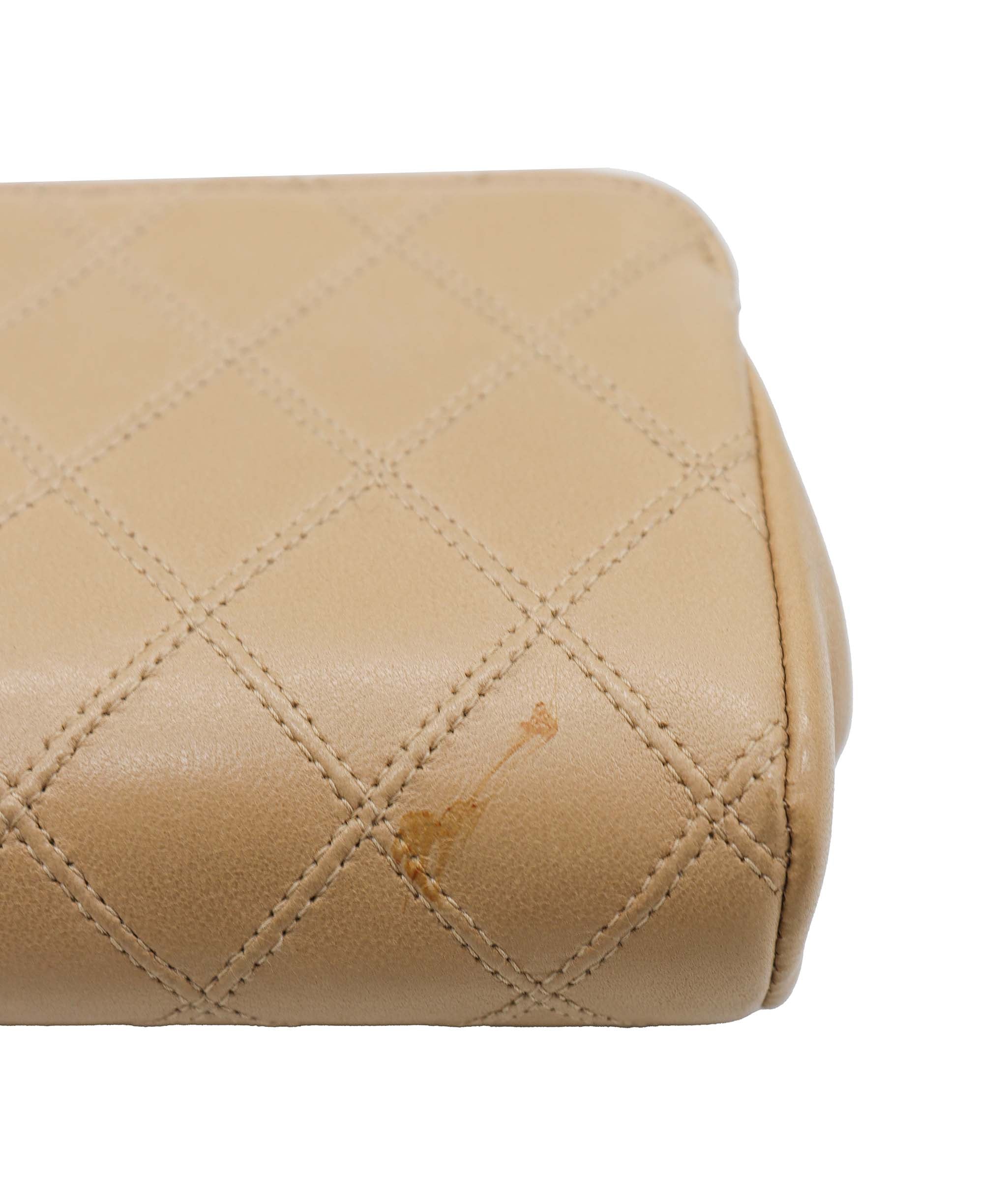 Chanel Pouch Lamb Beige DXBS2377