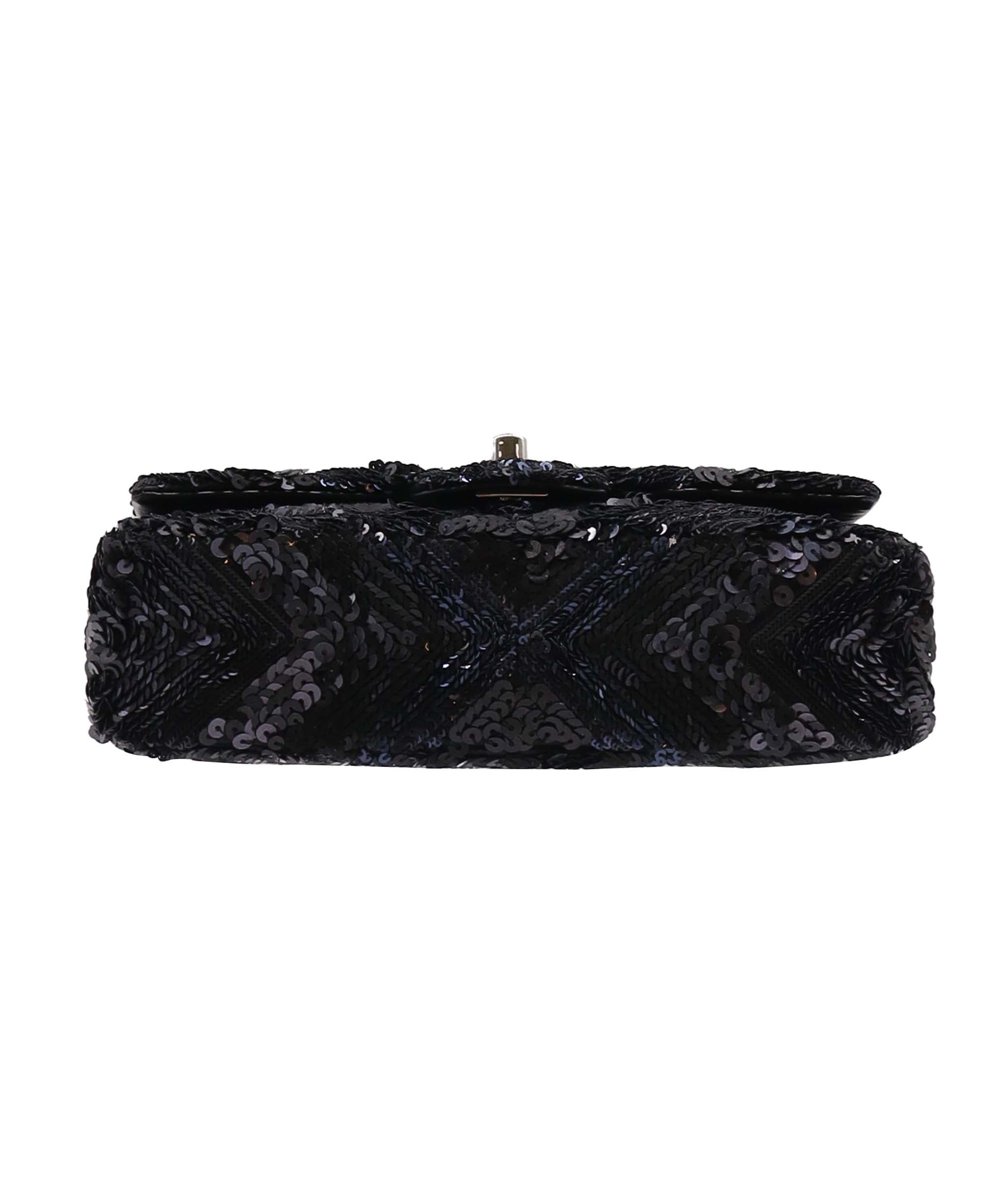 Chanel sequins shoulder 2017/18 flap Bag - DXBS2908