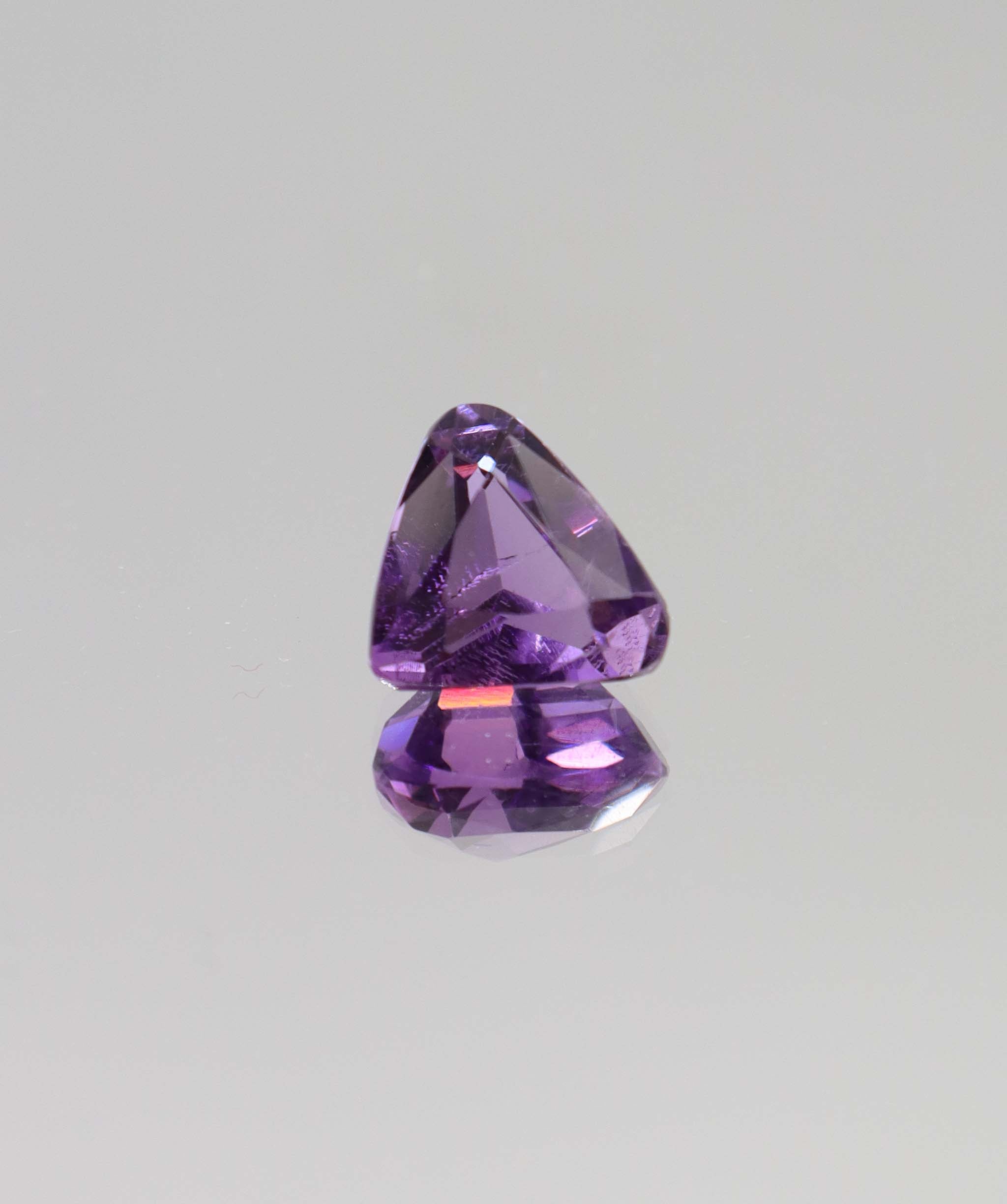 4.30ct Amethyst Trilliant DXBCD2213