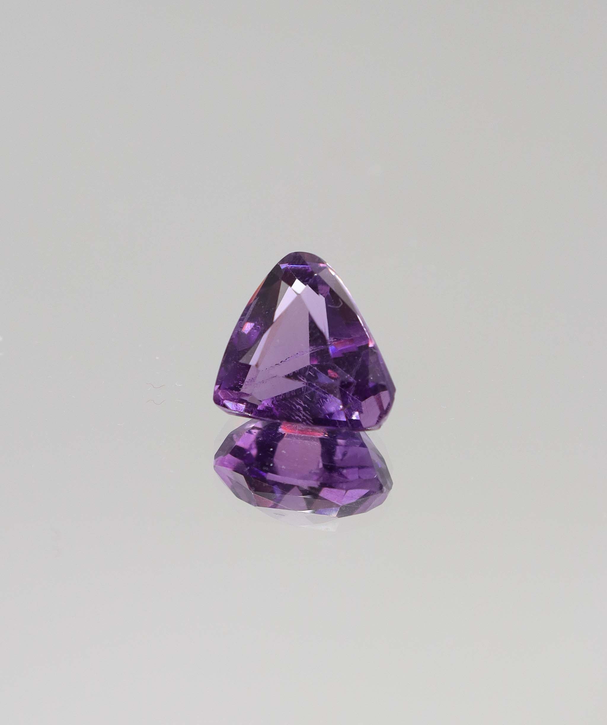 4.30ct Amethyst Trilliant DXBCD2213