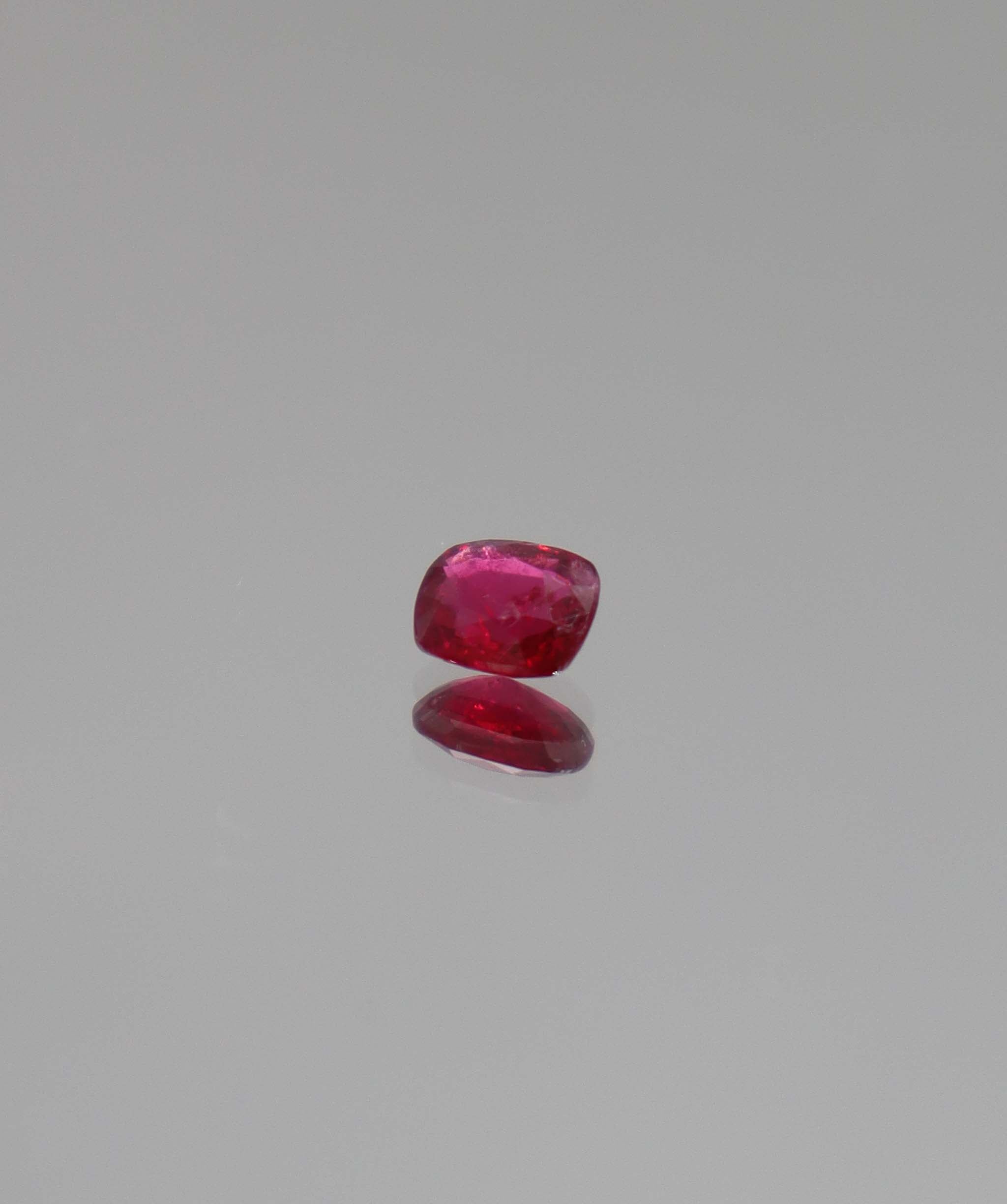 0.64ct Burma Red Spinel Cushion DXBCD1484