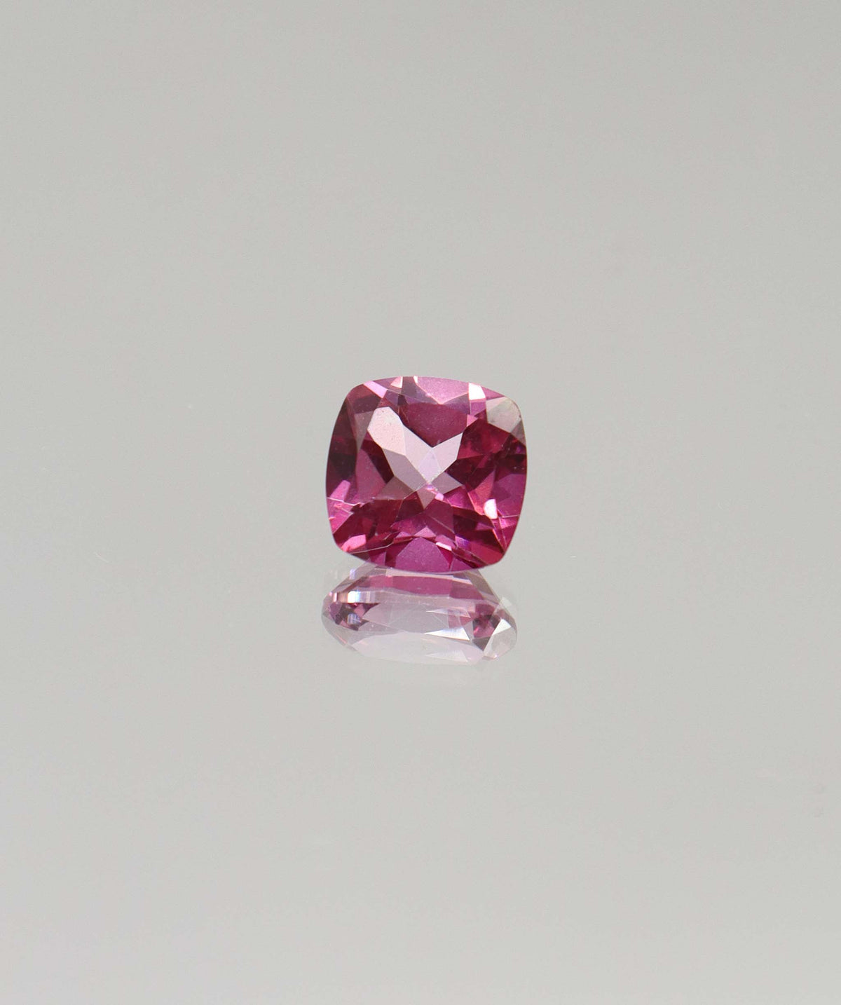Pink topaz (price per 1 stone) DXBCS4190