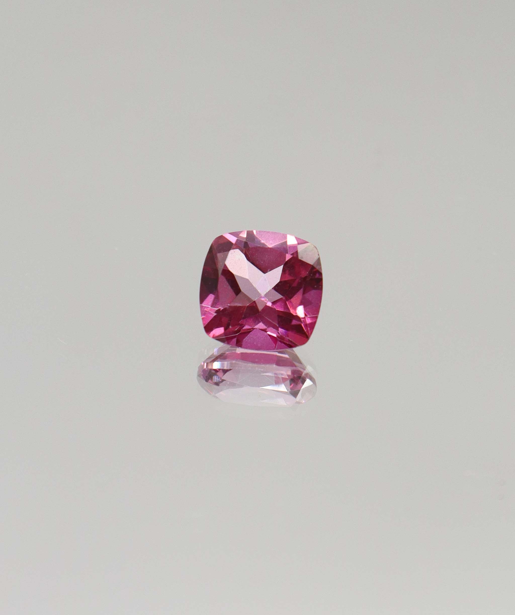 Pink topaz (price per 1 stone) DXBCS4197