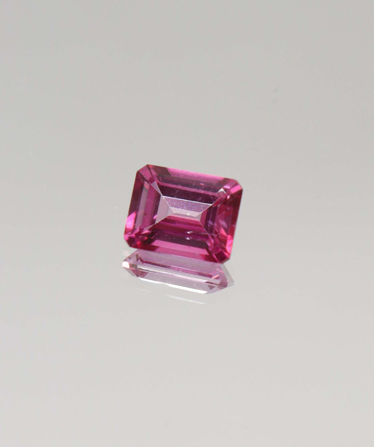 Pink topaz (price per 1 stone) DXBCS4212